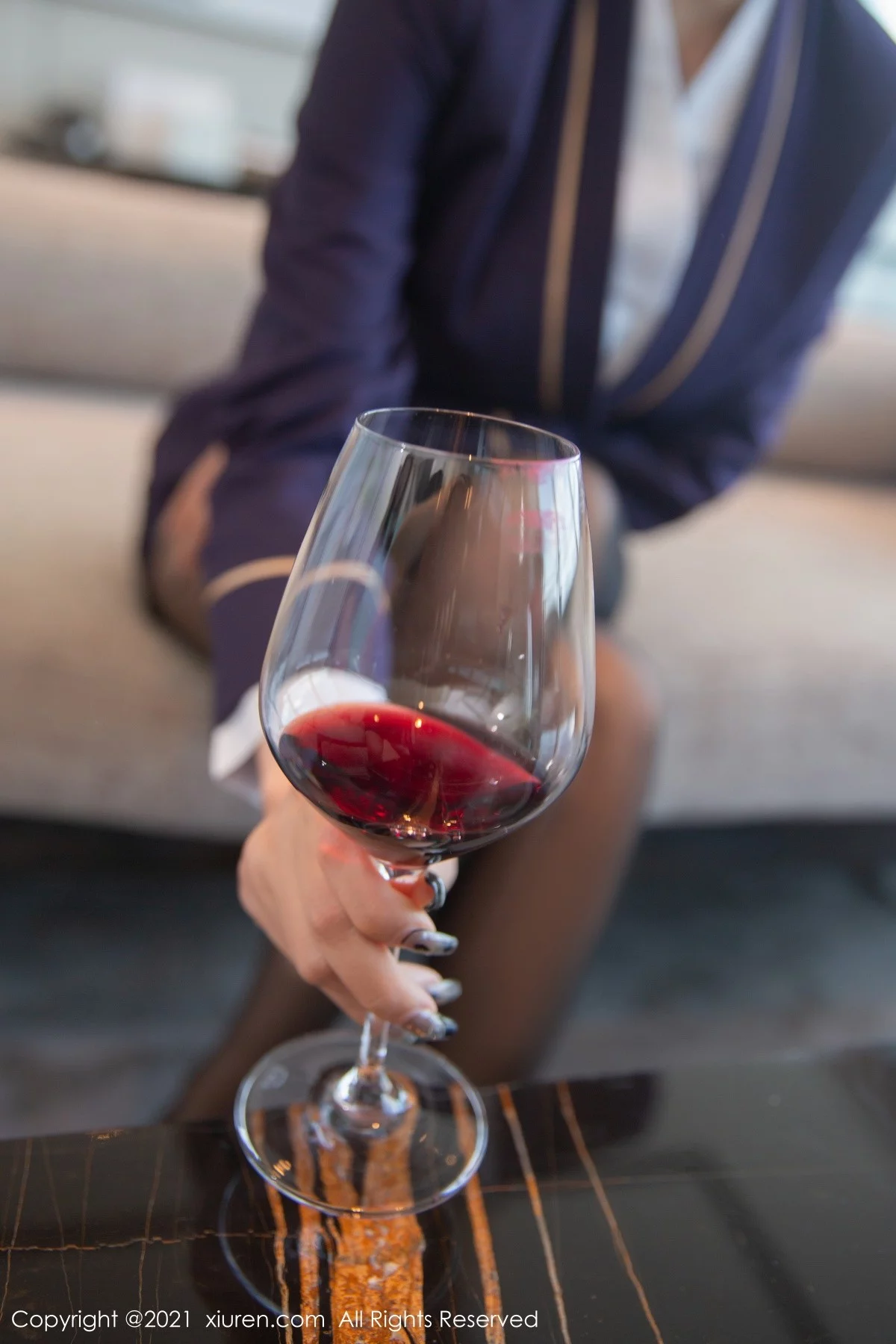 [[XiuRen秀人网]秀人网]No.4231_女神杨晨晨Yome下班后私房半脱露粉色内衣开档黑丝诱惑写真77P