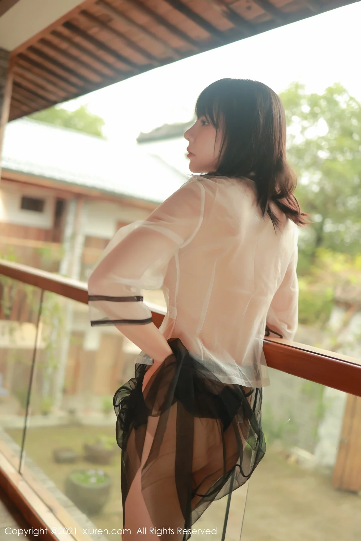 [[XiuRen秀人网]秀人网]No.4234_新人模特韩希蕾轻薄半透服饰露情趣丁字裤秀火辣身材诱惑写真41P