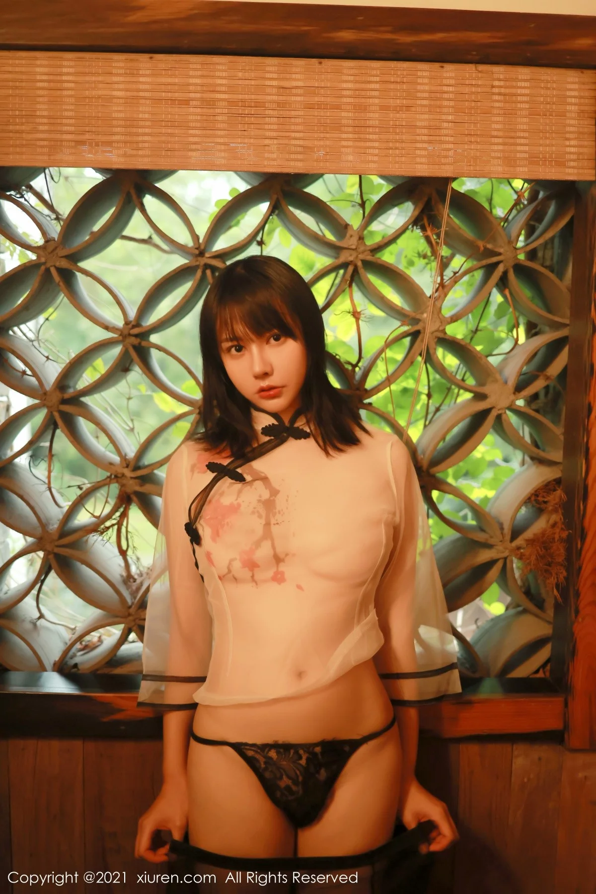 [[XiuRen秀人网]秀人网]No.4234_新人模特韩希蕾轻薄半透服饰露情趣丁字裤秀火辣身材诱惑写真41P