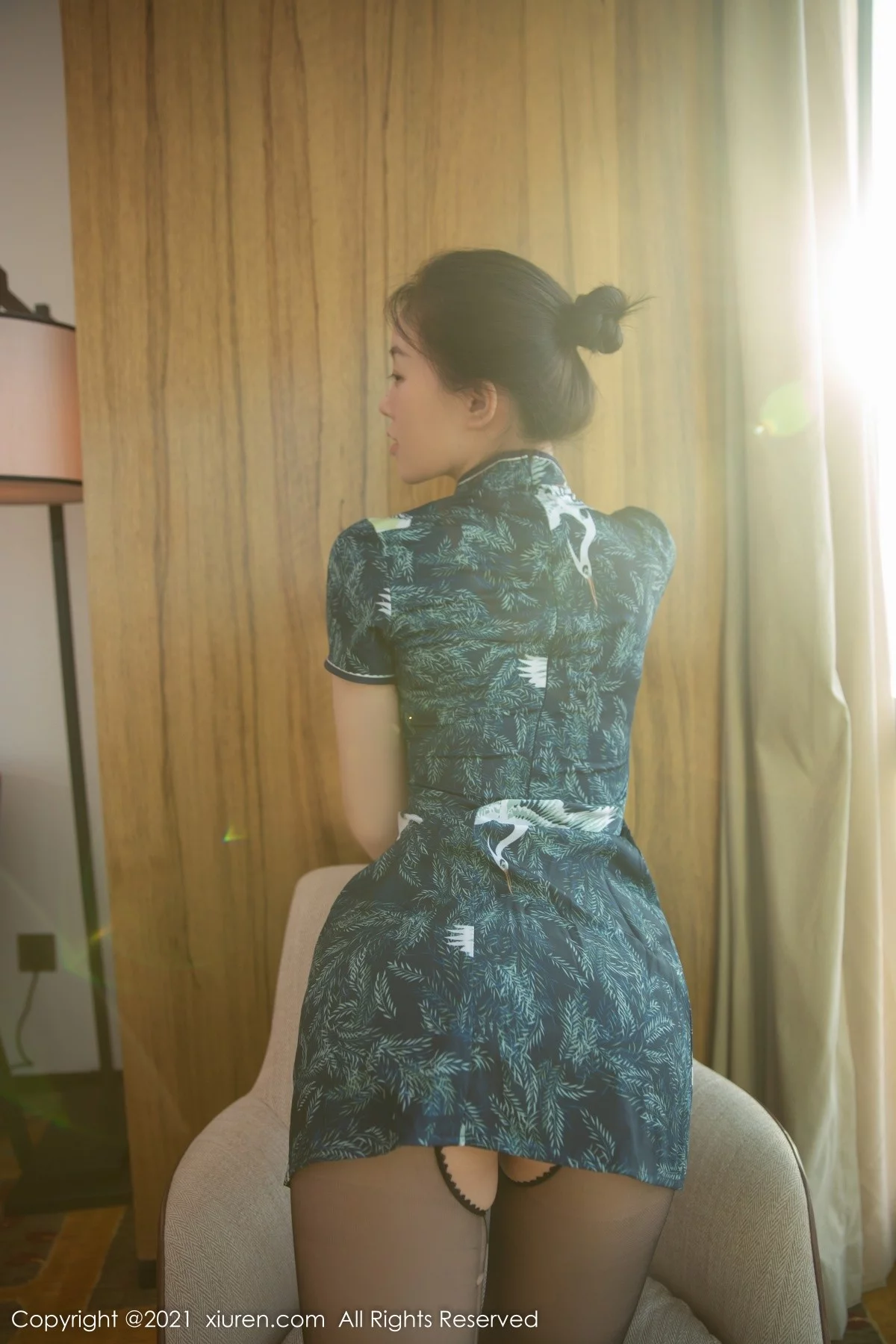 [[XiuRen秀人网]秀人网]No.4283_模特一颗甜蛋黄a性感旗袍配开档黑丝半脱露性感内衣诱惑写真60P