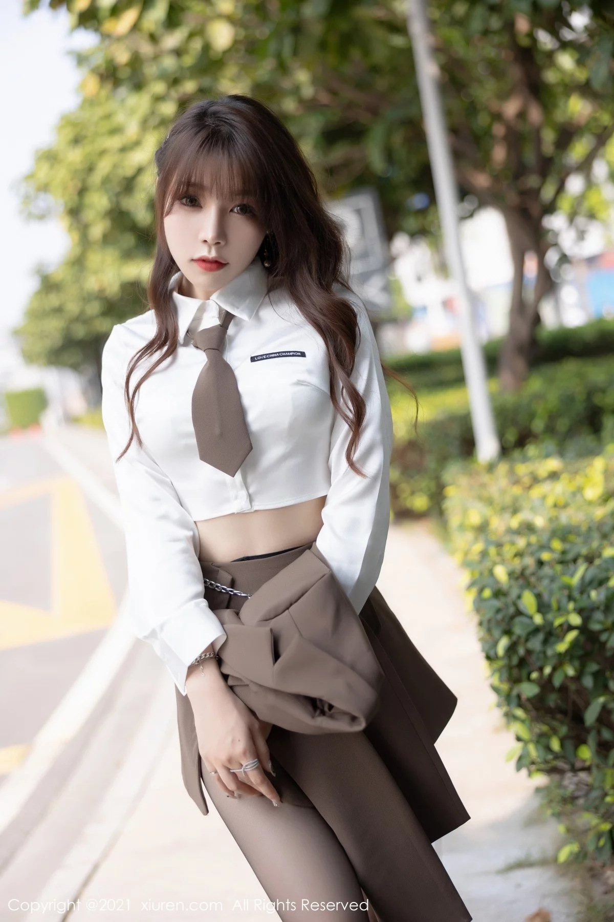 [[XiuRen秀人网]秀人网]No.4299_女神芝芝Booty情趣调教白衬衣下性感内衣配黑丝裤袜诱惑写真89P