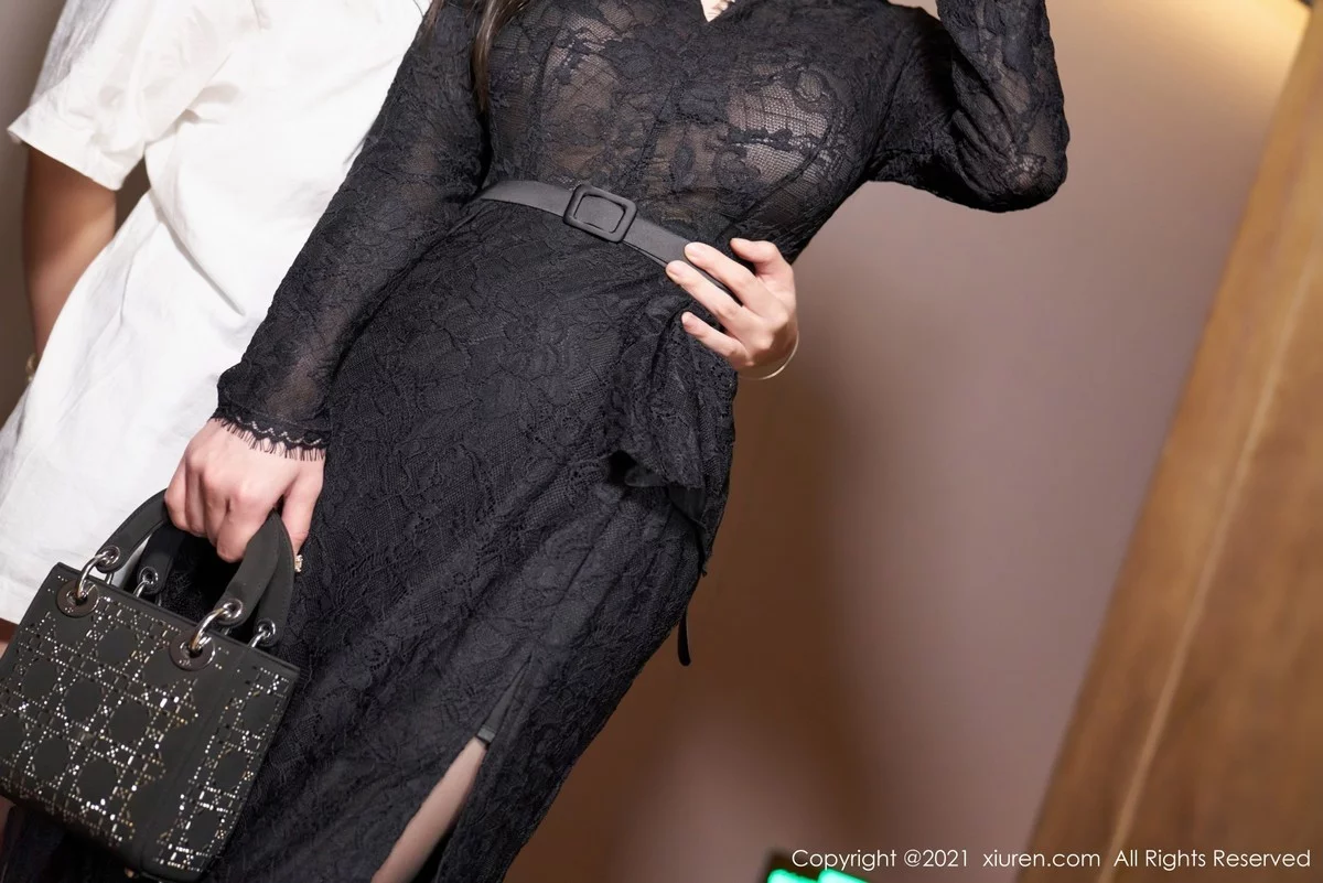 [[XiuRen秀人网]秀人网]No.4298_女神周于希Sandy黑色魅惑制服配无内黑丝裤袜撩人诱惑写真90P