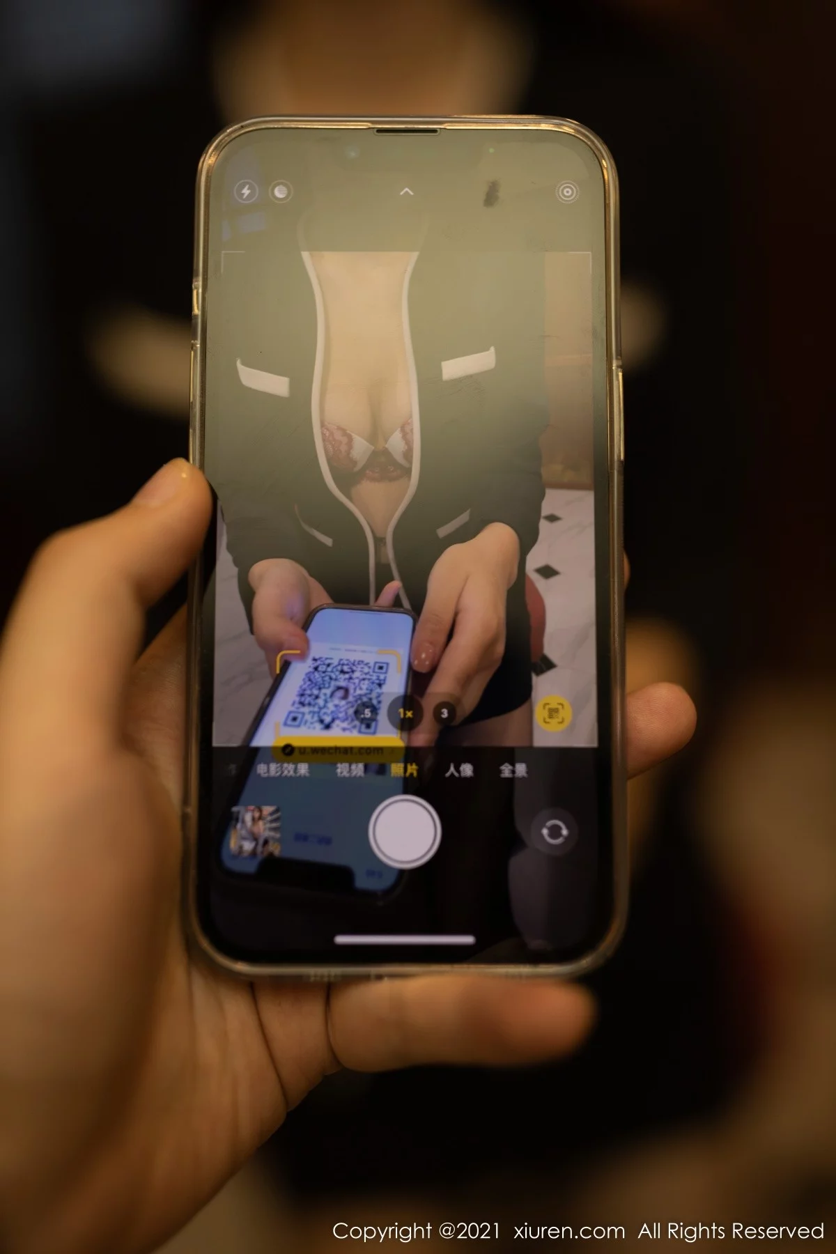 [[XiuRen秀人网]秀人网]No.4303_模特唐安琪江浙沪旅拍荷官制服主题私房半脱秀火辣身材诱惑写真84P