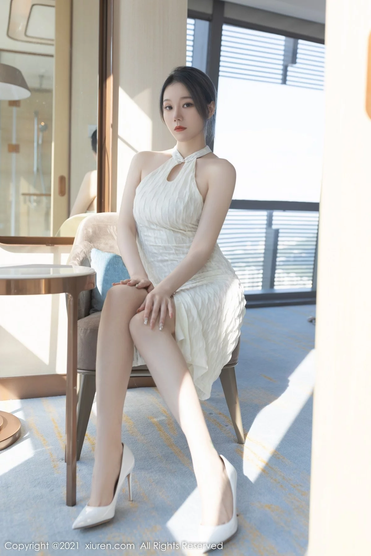 [[XiuRen秀人网]秀人网]No.4308_模特安然Maleah私房脱白纱连衣裙露红色蕾丝内衣惹火诱惑写真80P