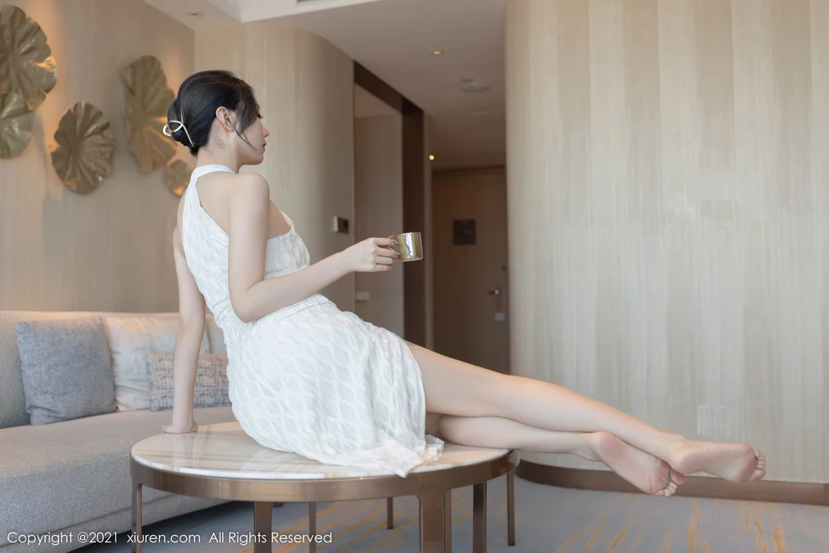 [[XiuRen秀人网]秀人网]No.4308_模特安然Maleah私房脱白纱连衣裙露红色蕾丝内衣惹火诱惑写真80P