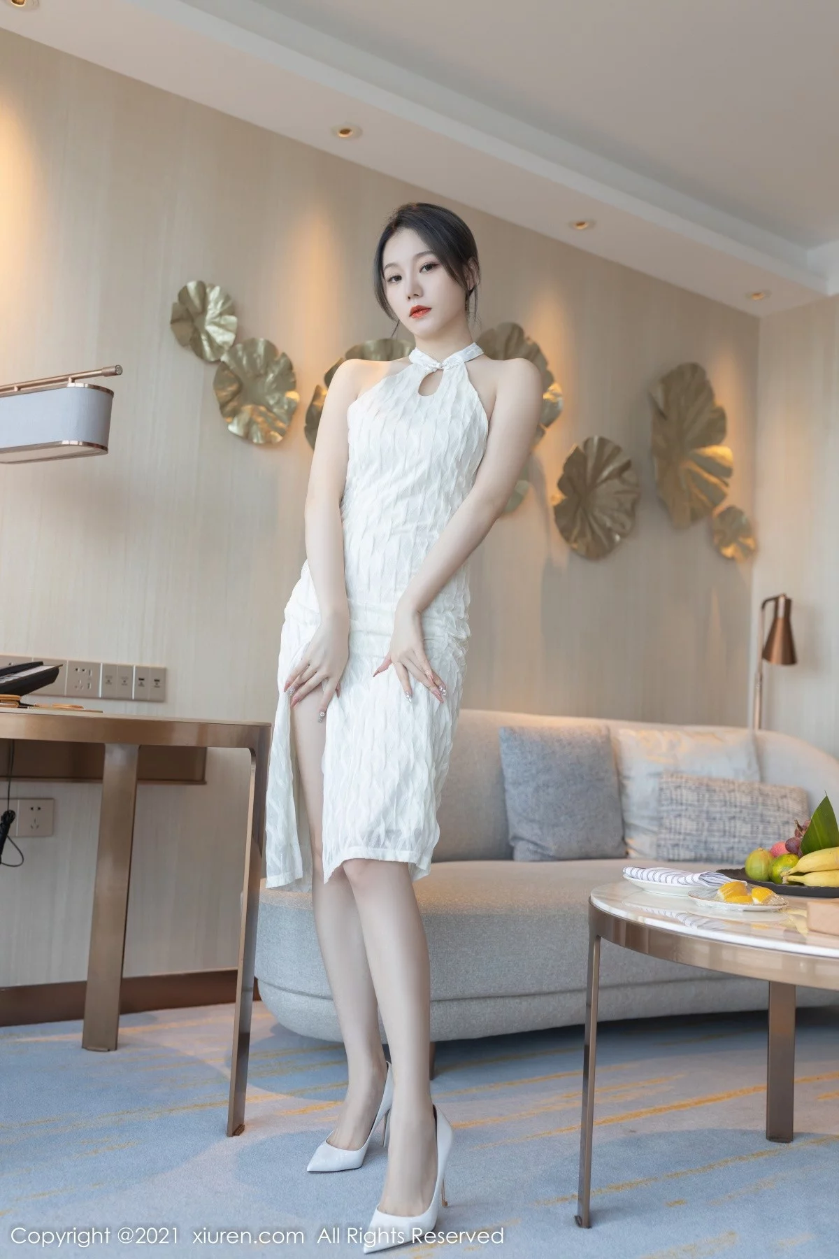 [[XiuRen秀人网]秀人网]No.4308_模特安然Maleah私房脱白纱连衣裙露红色蕾丝内衣惹火诱惑写真80P