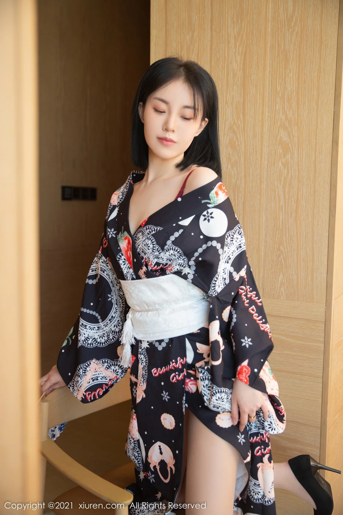 [[XiuRen秀人网]秀人网]No.4313_模特一颗甜蛋黄a私房魅力日式和服情趣人体盛宴撩人诱惑写真81P