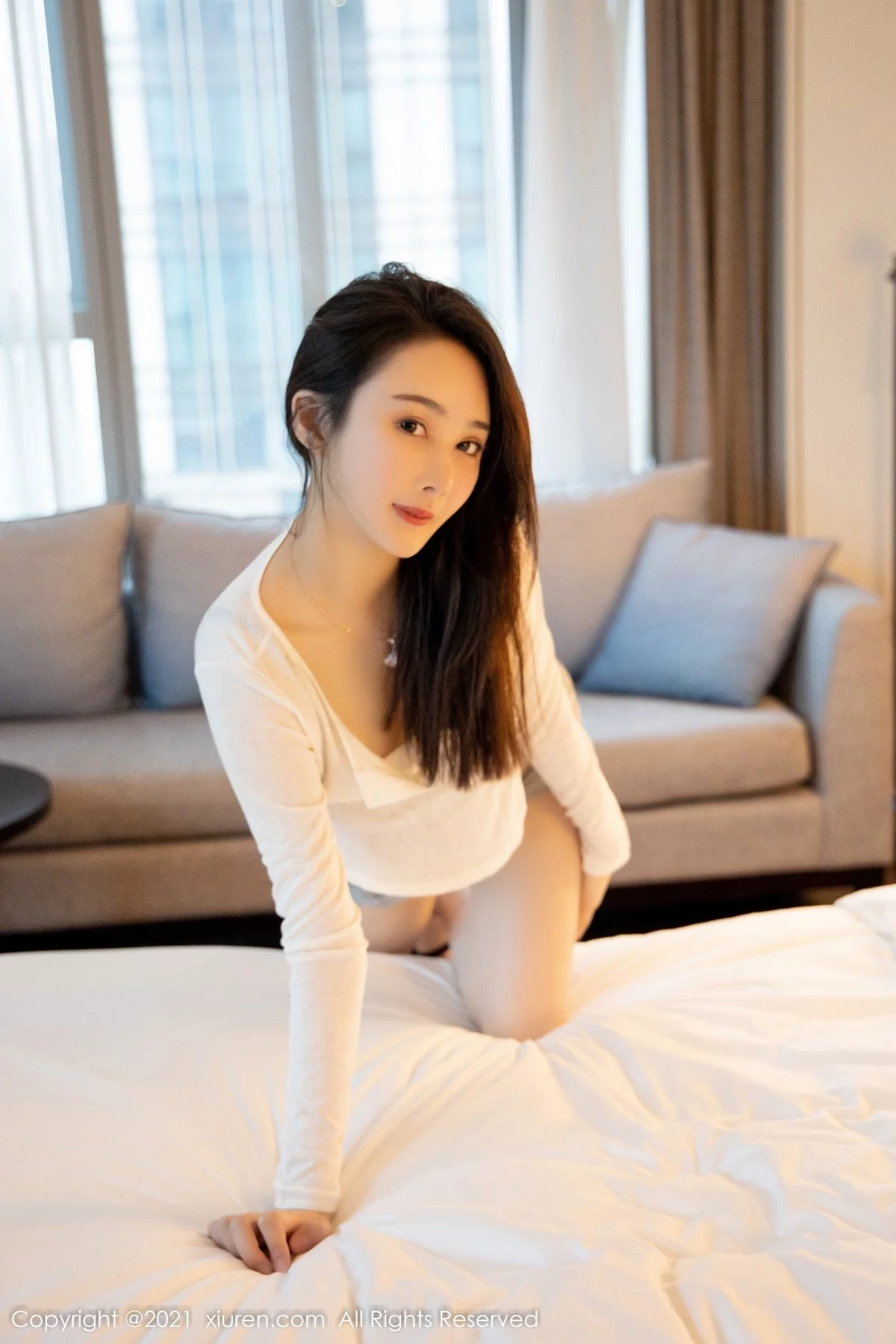 [[XiuRen秀人网]秀人网]No.4312_模特Summer宝宝白纱衣配超短裙半脱露蕾丝内衣撩人诱惑写真60P