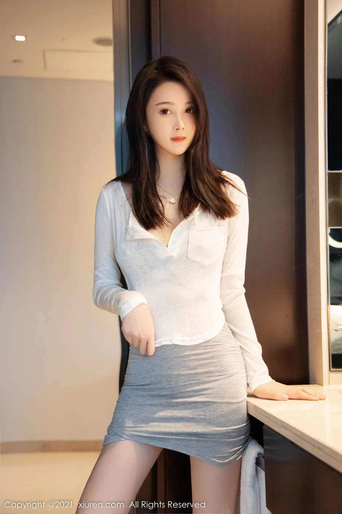 [[XiuRen秀人网]秀人网]No.4312_模特Summer宝宝白纱衣配超短裙半脱露蕾丝内衣撩人诱惑写真60P