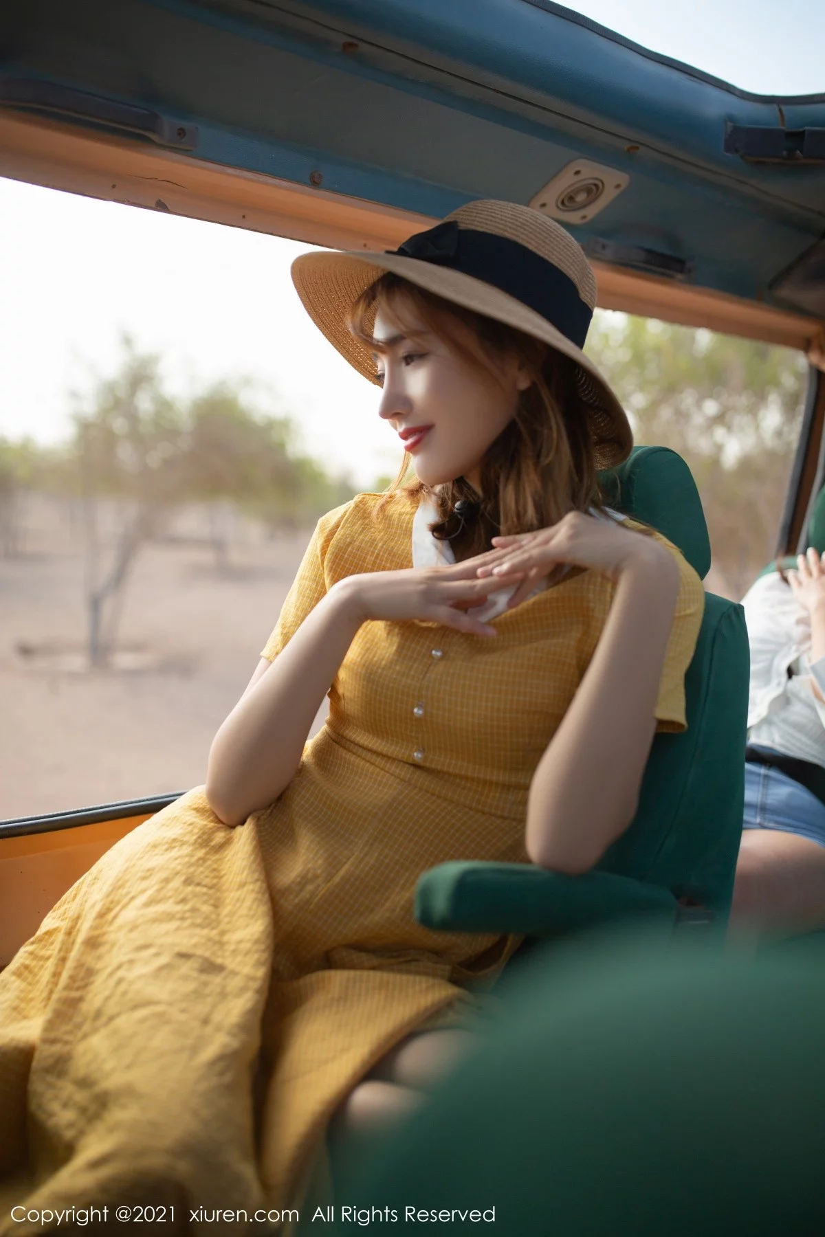 [[XiuRen秀人网]秀人网]No.4321_模特陆萱萱多场景多套服装性感内衣系列秀完美身材诱惑写真95P