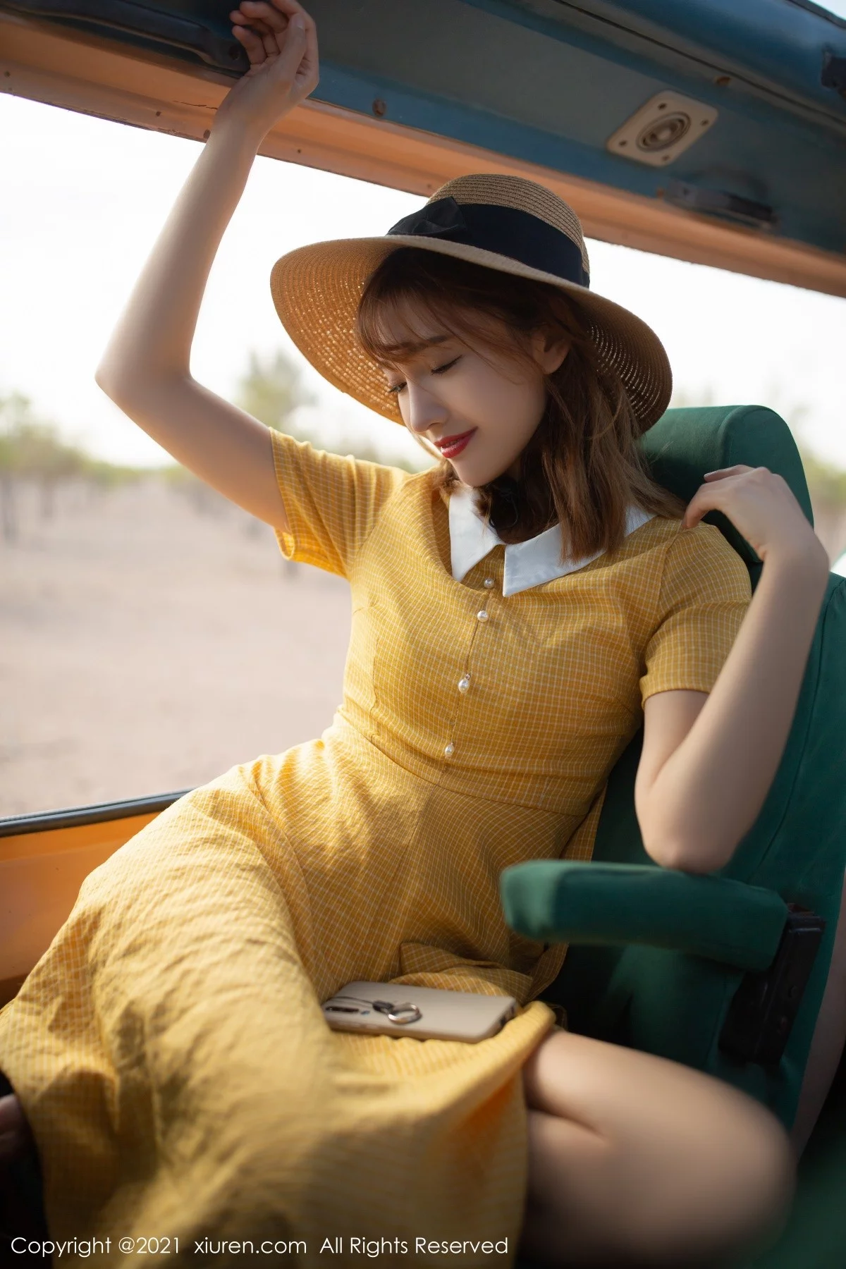 [[XiuRen秀人网]秀人网]No.4321_模特陆萱萱多场景多套服装性感内衣系列秀完美身材诱惑写真95P