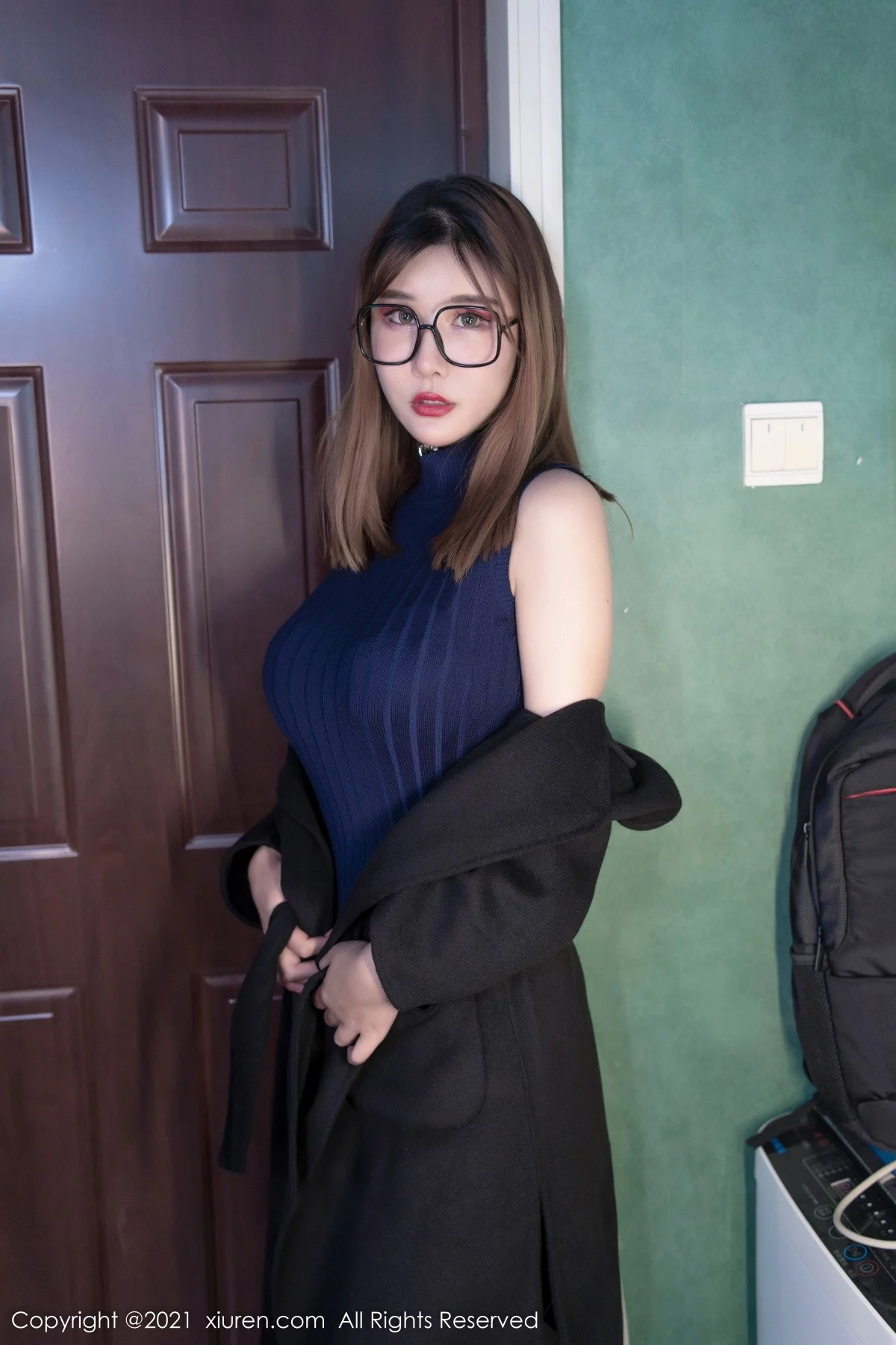 [[XiuRen秀人网]秀人网]No.4332_模特夏沫沫tifa脱蓝色超短连衣裙露情趣内衣秀豪乳极致诱惑写真60P