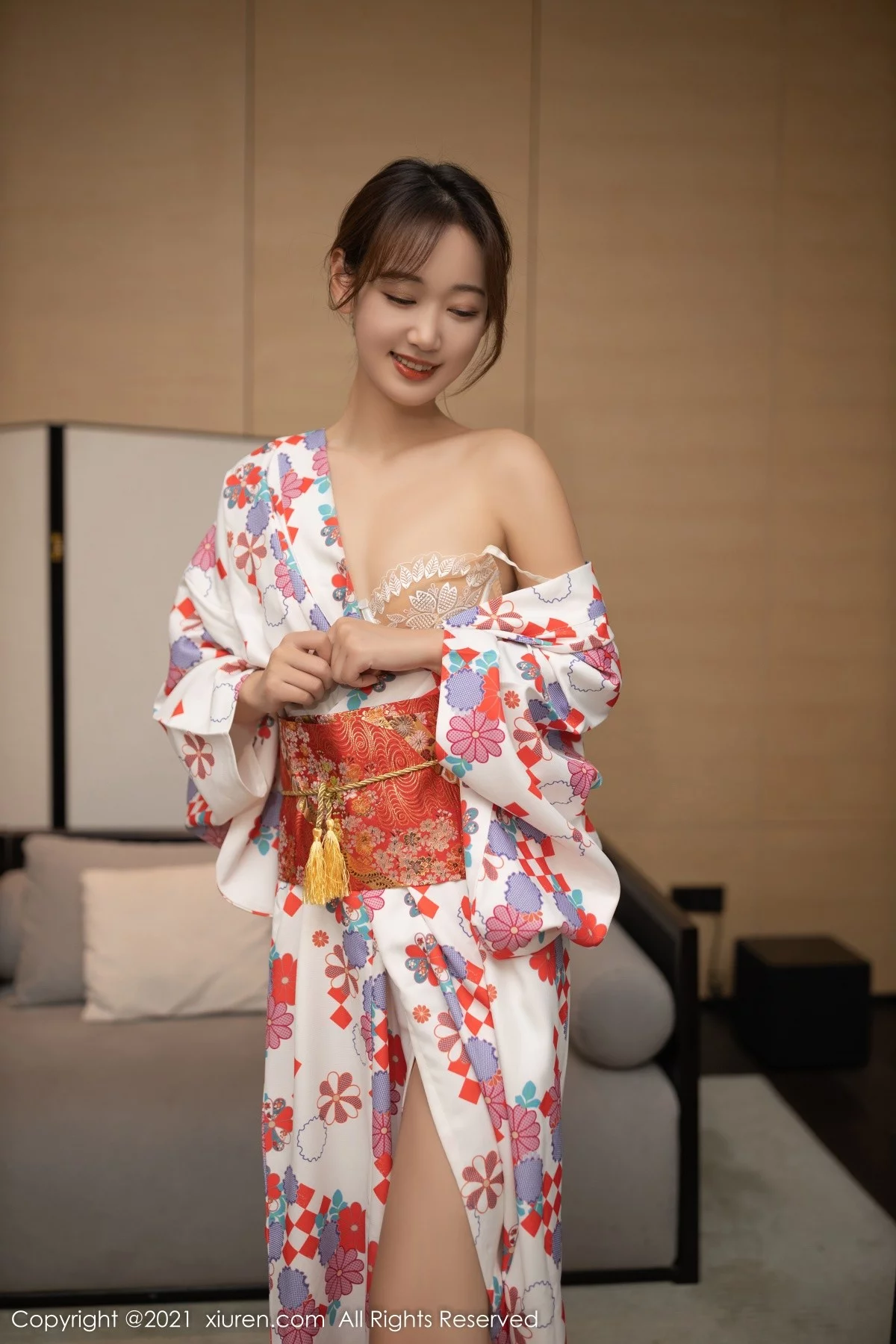 [[XiuRen秀人网]秀人网]No.4349_模特唐安琪江浙沪旅拍日料情景主题脱和服露蕾丝内衣诱惑写真88P