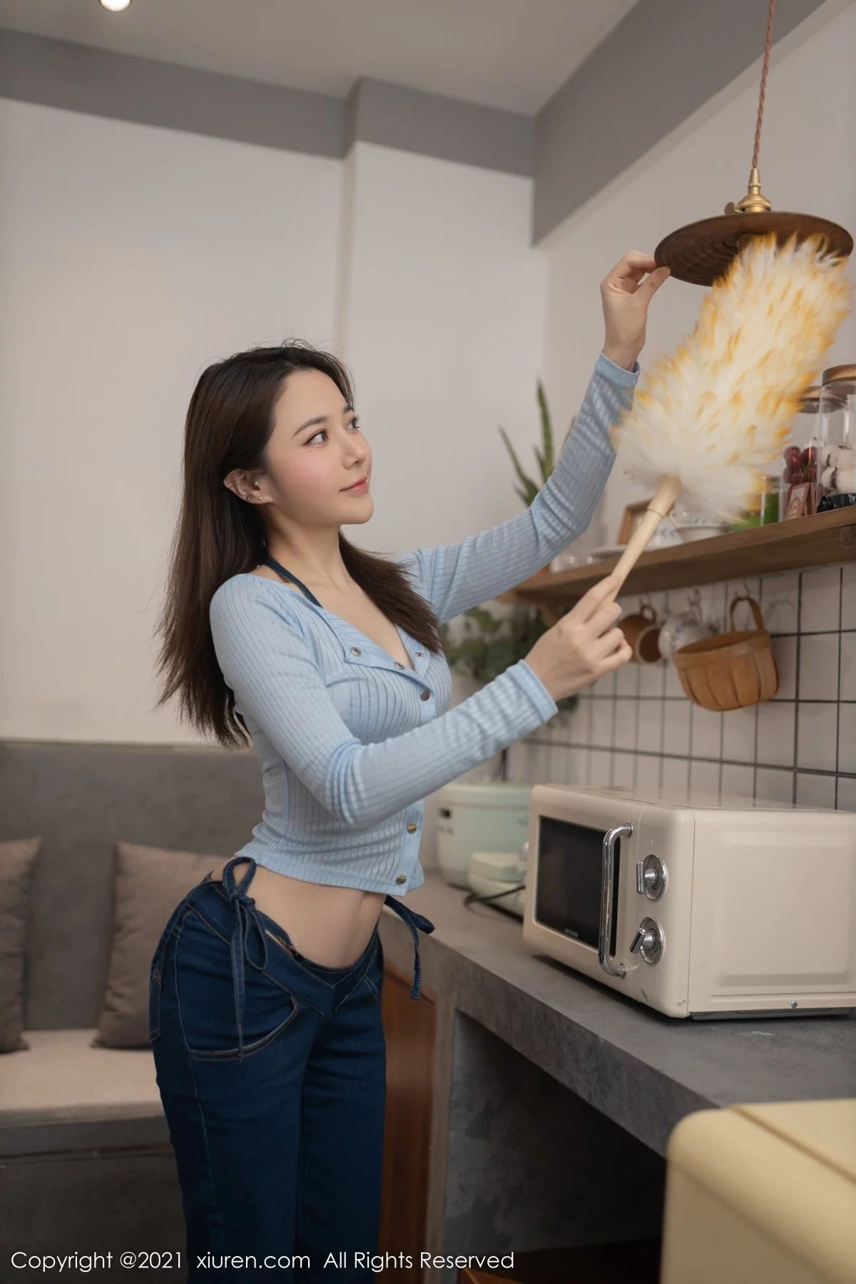 [[XiuRen秀人网]秀人网]No.4352_模特鱼子酱Fish家居女友主题私房半脱露牛仔内衣完美诱惑写真84P