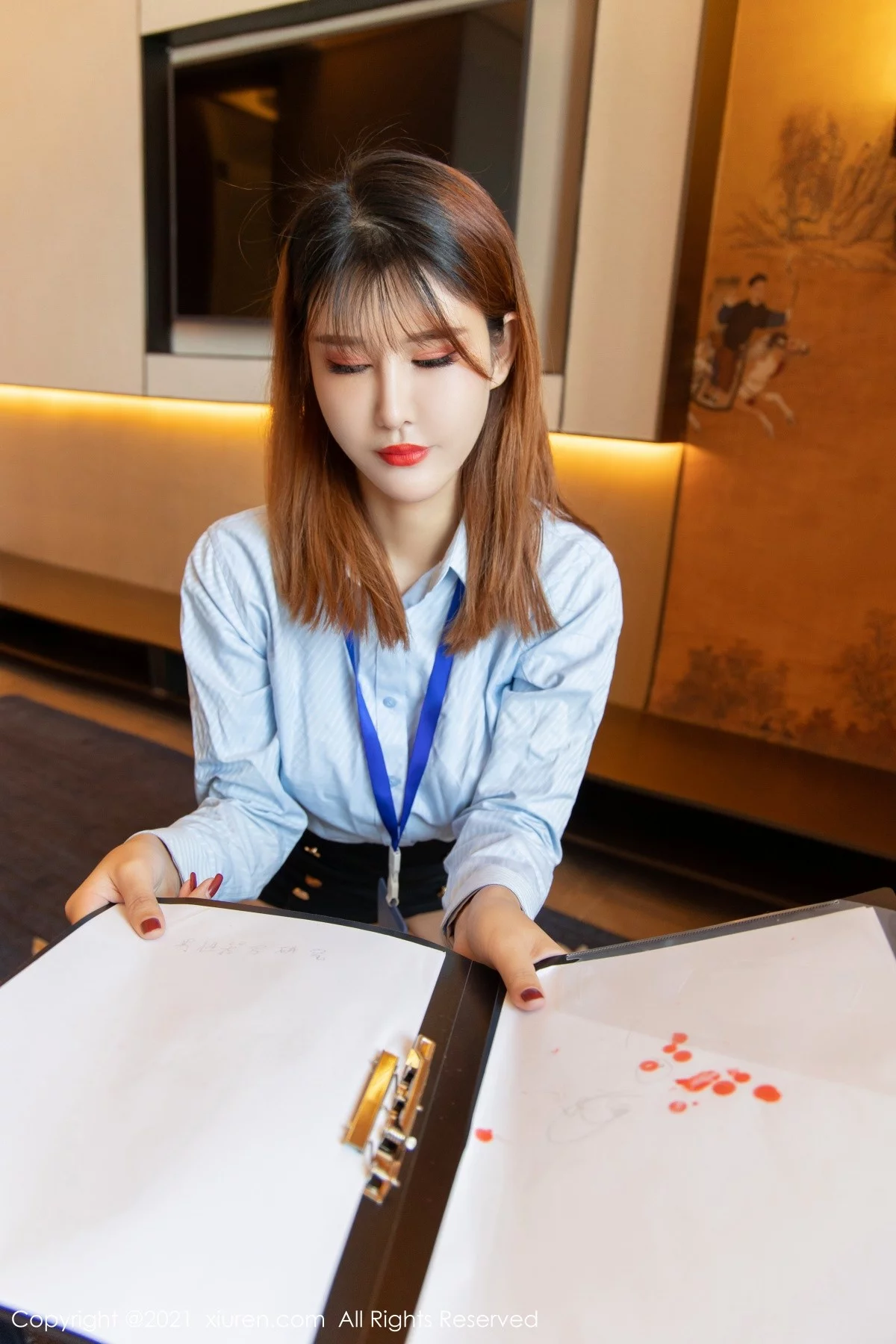 [[XiuRen秀人网]秀人网]No.4247_模特夏沫沫tifa职业秘书OL主题私房情趣捆绑秀完美身材诱惑写真50P