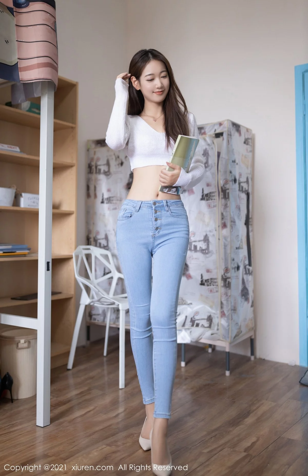 [[XiuRen秀人网]秀人网]No.4250_模特唐安琪江浙沪旅拍寝室高腰服饰配牛仔裤半脱迷人诱惑写真88P