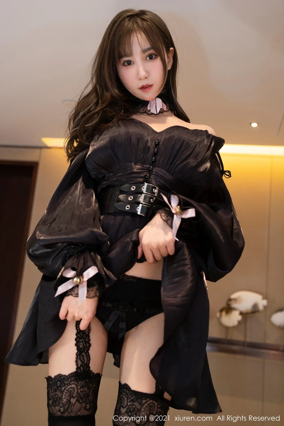 [[XiuRen秀人网]秀人网]No.4245_模特小果冻儿性感内衣配蕾丝吊袜半脱露豪乳遮点惹火诱惑写真68P