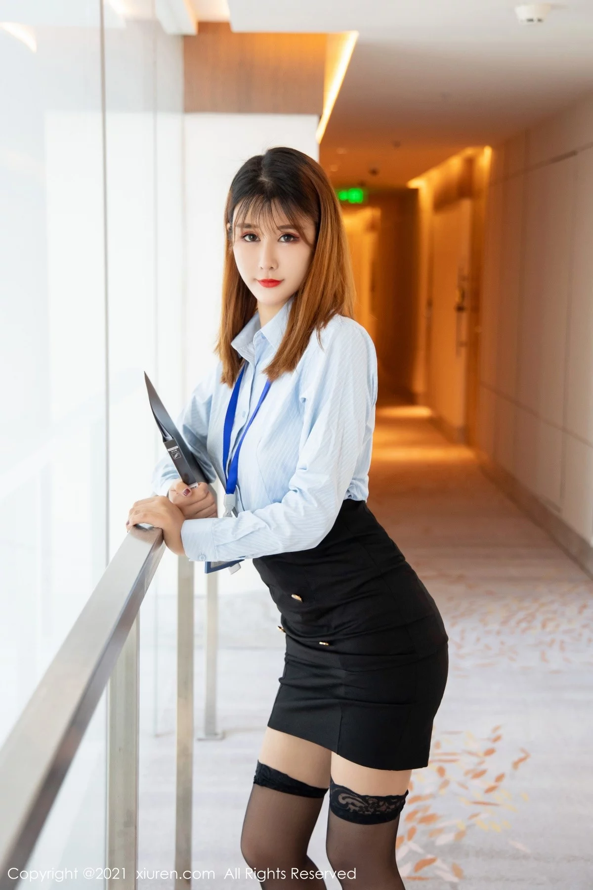 [[XiuRen秀人网]秀人网]No.4247_模特夏沫沫tifa职业秘书OL主题私房情趣捆绑秀完美身材诱惑写真50P