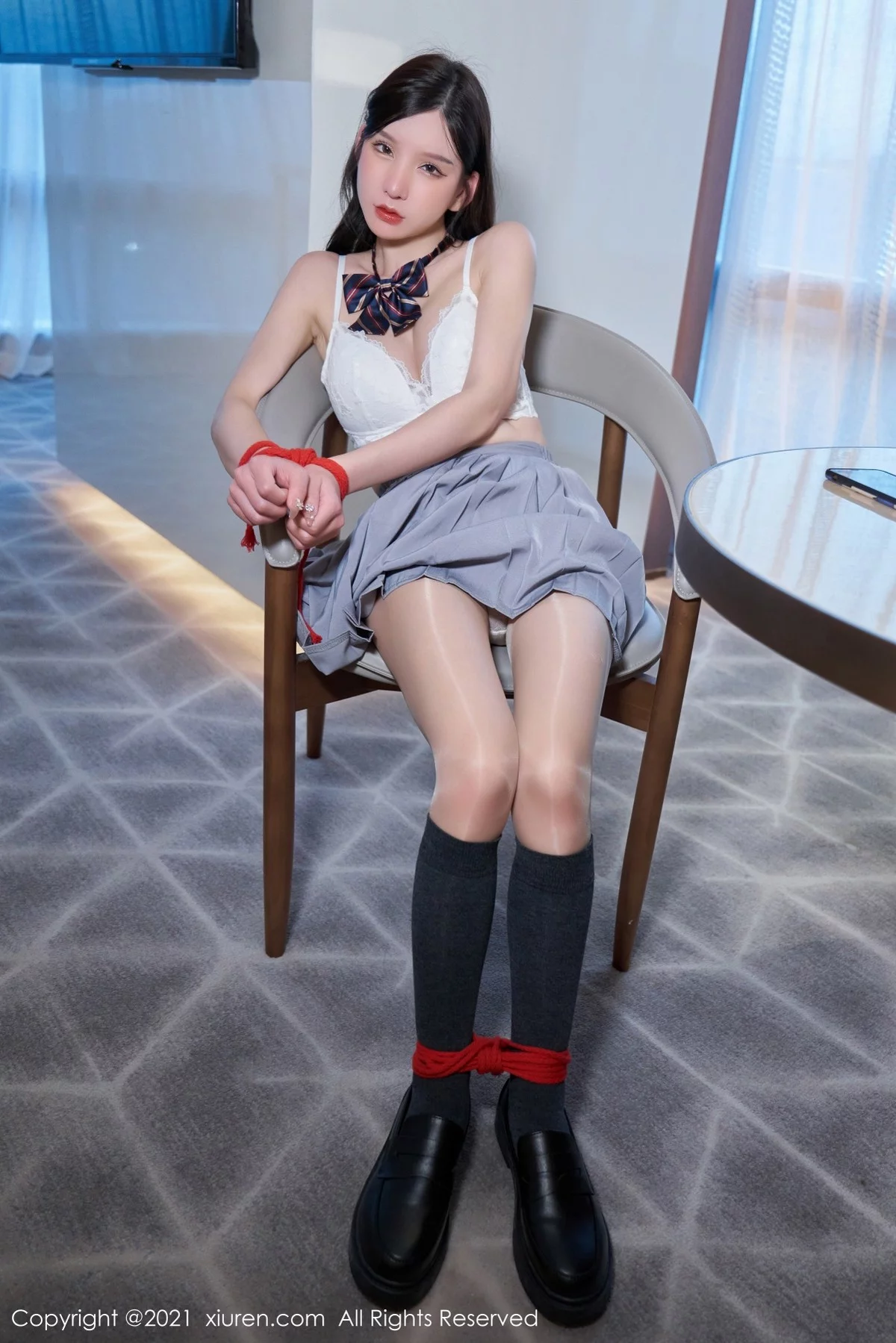 [[XiuRen秀人网]秀人网]No.4258_女神周于希Sandy惩罚游戏主题性感百褶裙下闪亮肉丝诱惑写真88P