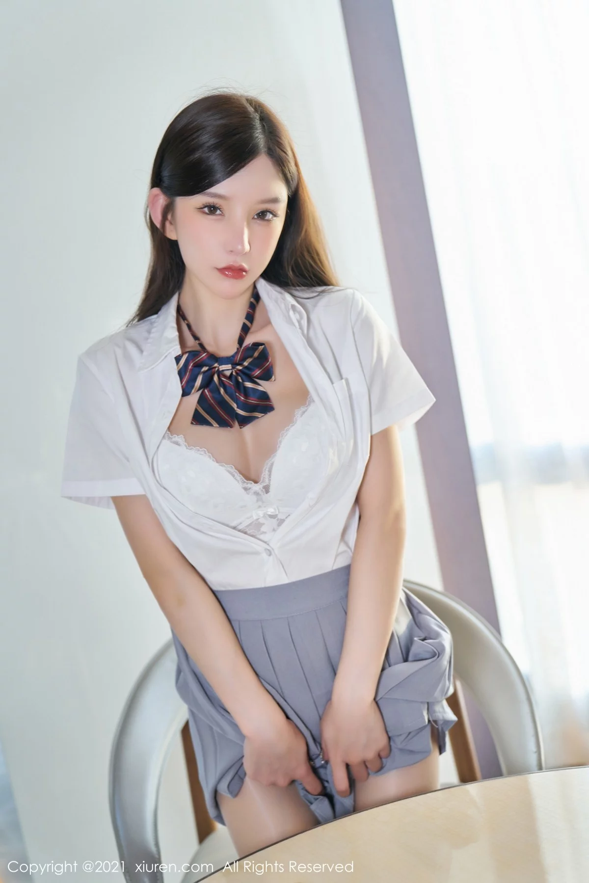 [[XiuRen秀人网]秀人网]No.4258_女神周于希Sandy惩罚游戏主题性感百褶裙下闪亮肉丝诱惑写真88P