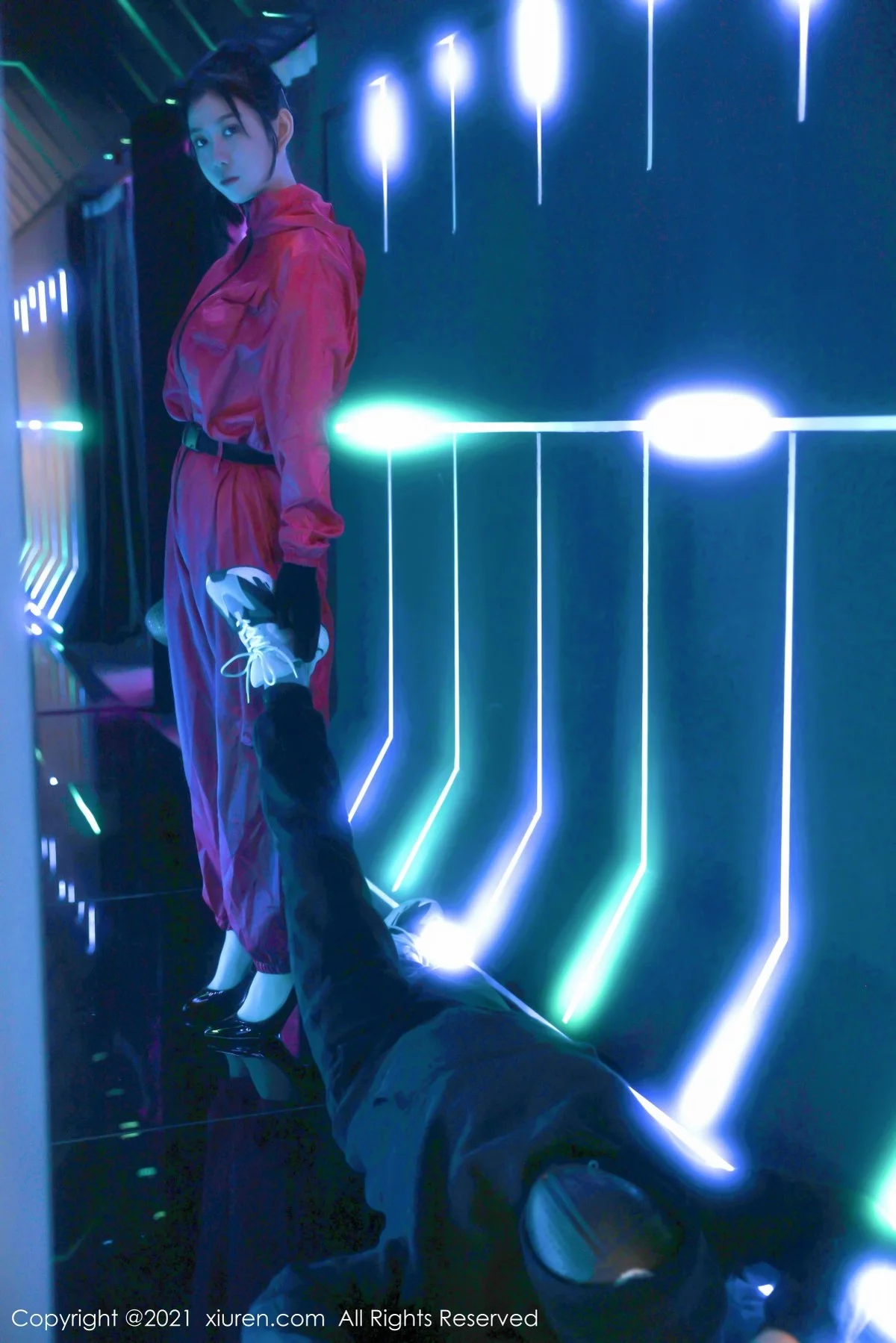 [[XiuRen秀人网]秀人网]No.4266_模特李雅柔182CM视觉魅惑体验半脱露性感黑色内衣诱惑写真54P