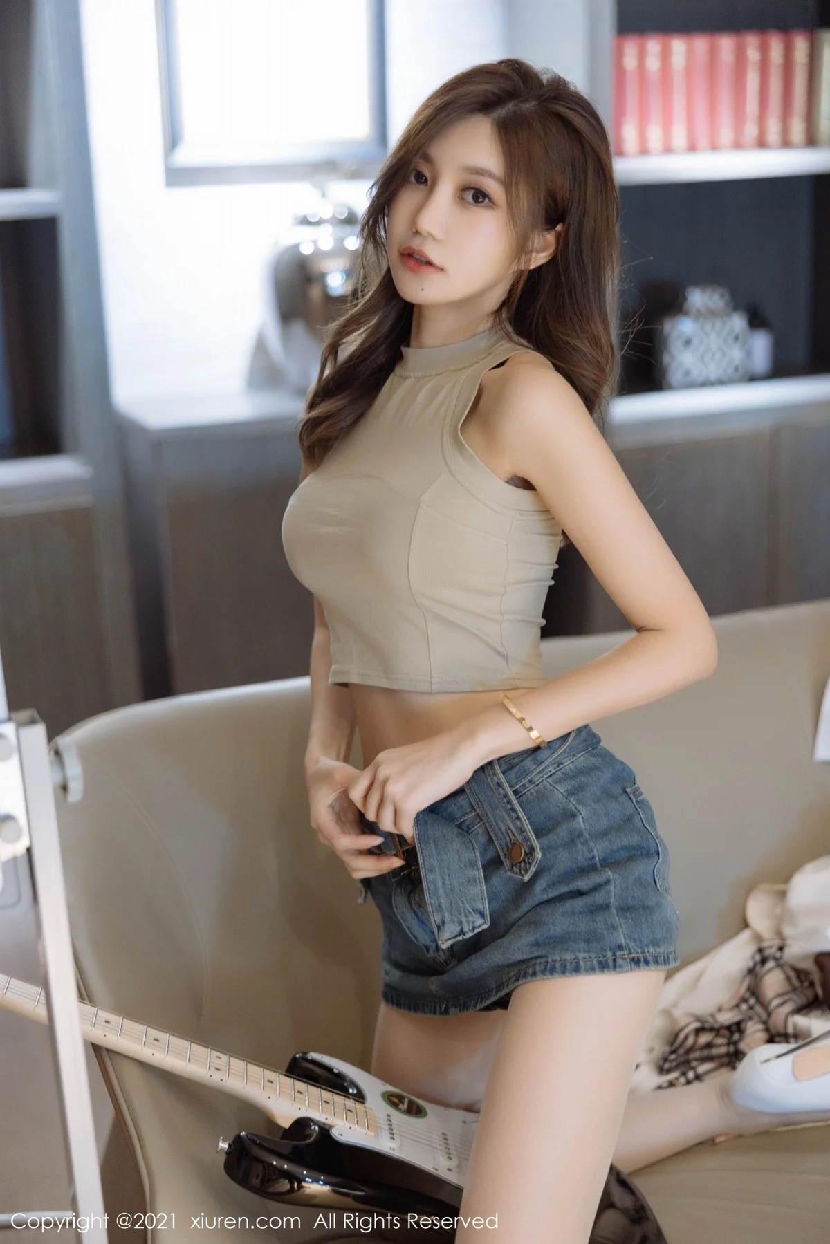 [[XiuRen秀人网]秀人网]No.4415_女神绮里嘉ula元旦心愿回馈主题性感服饰秀完美身材诱惑写真121P