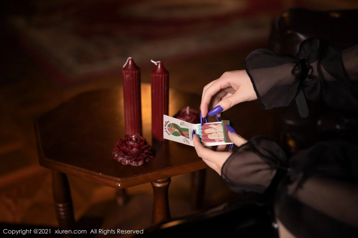 [[XiuRen秀人网]秀人网]No.4414_模特鱼子酱Fish江浙沪旅拍女王角色主题皮质情趣制服诱惑写真85P