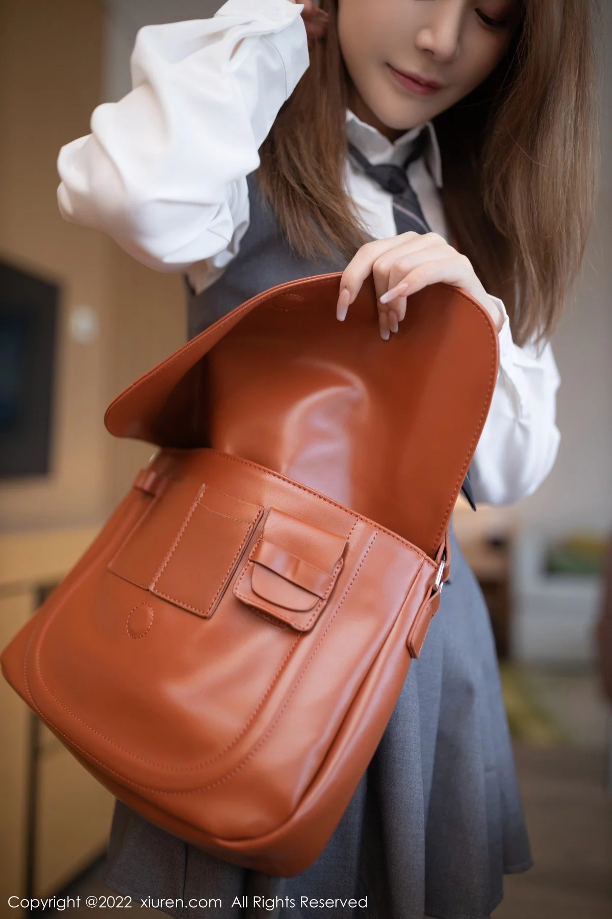 [[XiuRen秀人网]秀人网]No.4436_模特鱼子酱Fish私房脱JK制服露轻透情趣内衣秀完美身材诱惑写真75P