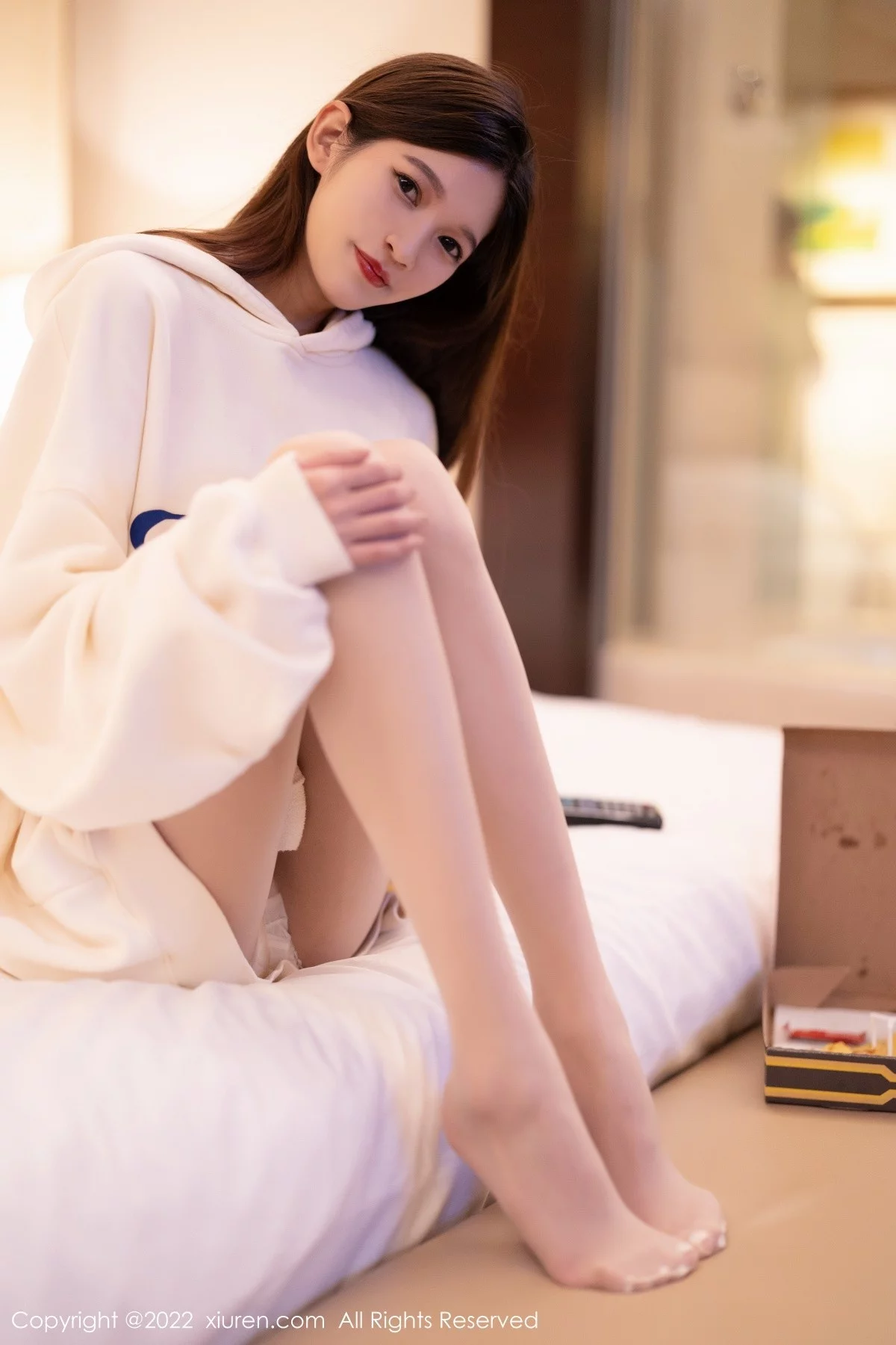 [[XiuRen秀人网]秀人网]No.4451_模特程程程私房半脱露白色蕾丝情趣连体衣秀火辣身材诱惑写真101P