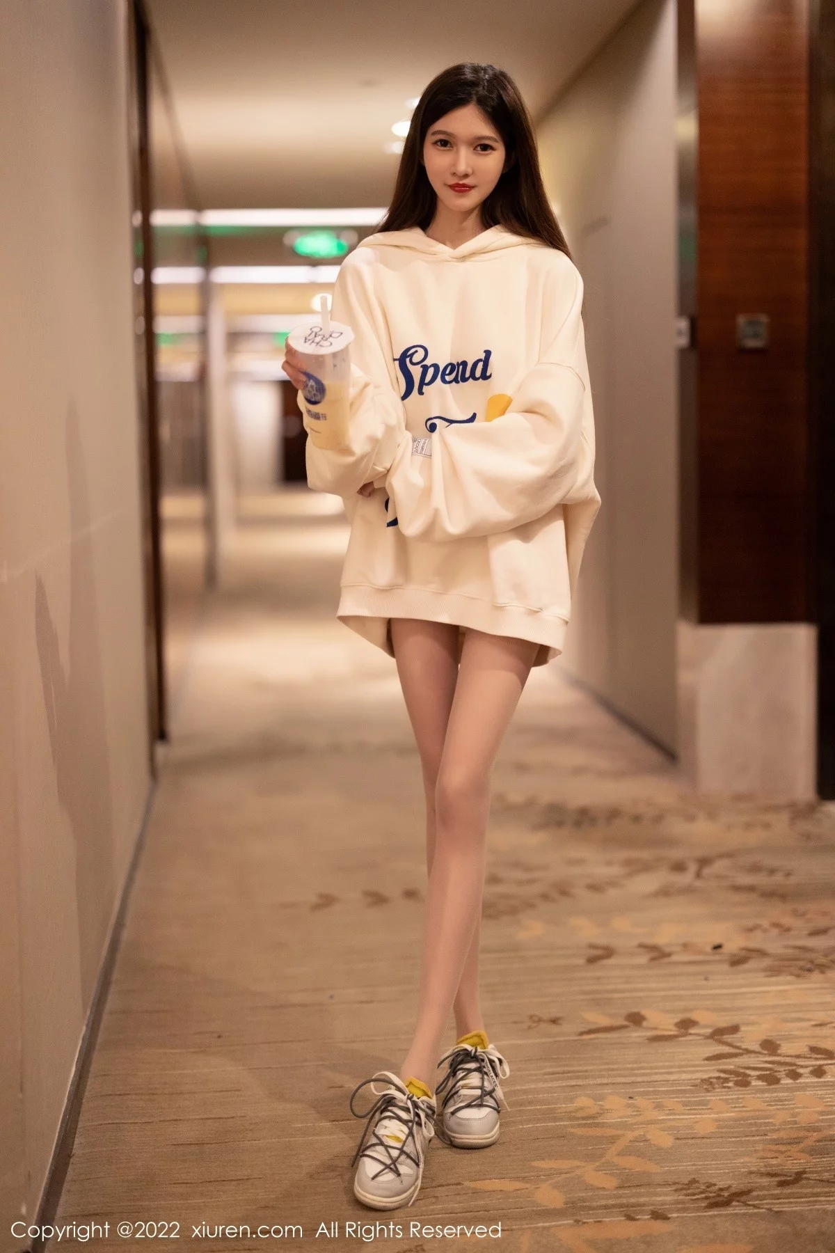 [[XiuRen秀人网]秀人网]No.4451_模特程程程私房半脱露白色蕾丝情趣连体衣秀火辣身材诱惑写真101P