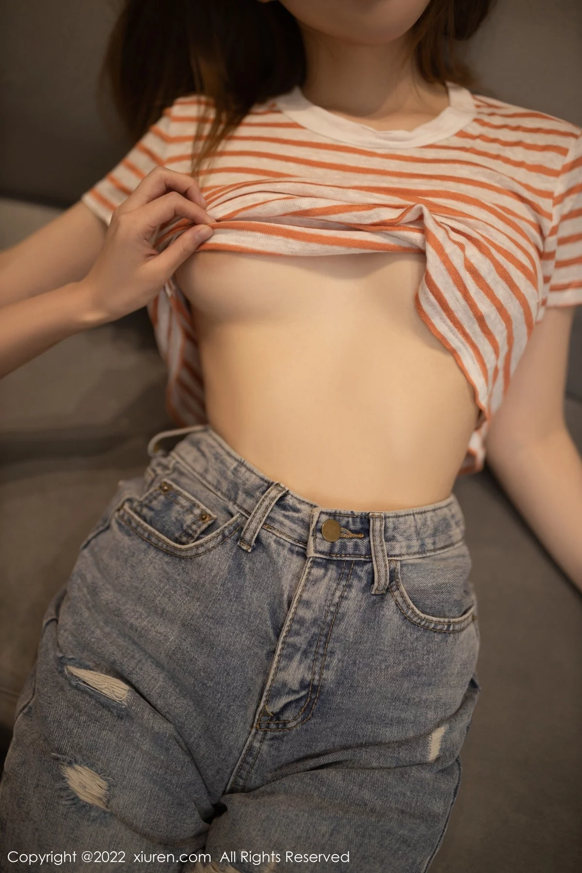 [[XiuRen秀人网]秀人网]No.4466_模特鱼子酱Fish情趣捆绑情节主题脱牛仔裤露翘臀惹火诱惑写真80P