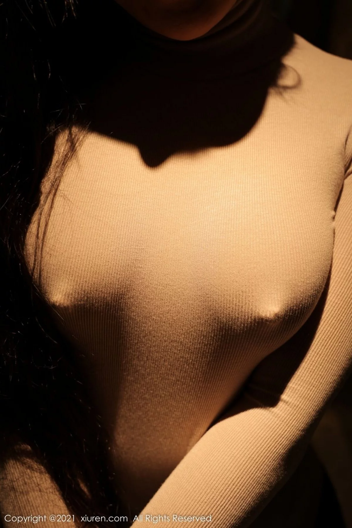 [[XiuRen秀人网]秀人网]No.4361_模特文静儿高叉连体衣配黑丝裤袜半脱露凹凸魔鬼身材诱惑写真70P