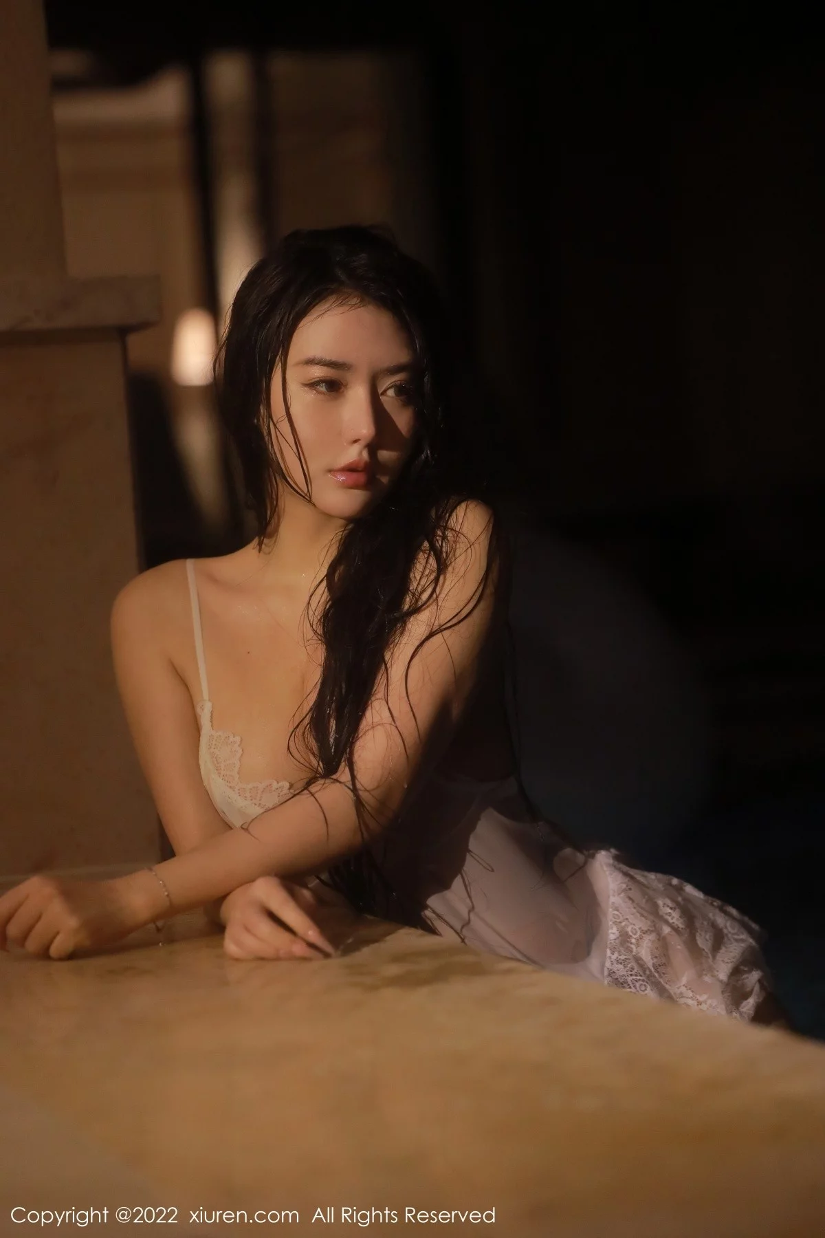 [[XiuRen秀人网]秀人网]No.4504_女神Manuela玛鲁娜三亚旅拍白色情趣连衣裙秀浑圆翘臀诱惑写真61P