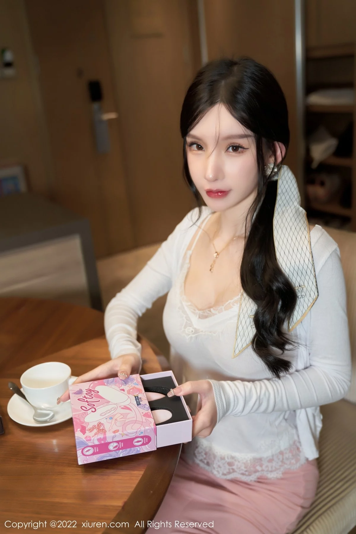 [[XiuRen秀人网]秀人网]No.4517_女神周于希Sally情节拍摄白色收身上衣配粉色裙子完美诱惑写真98P