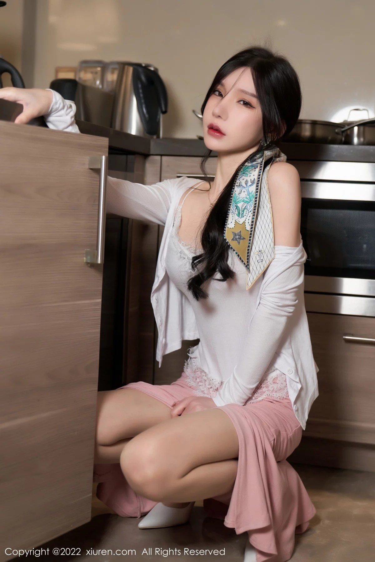 [[XiuRen秀人网]秀人网]No.4517_女神周于希Sally情节拍摄白色收身上衣配粉色裙子完美诱惑写真98P