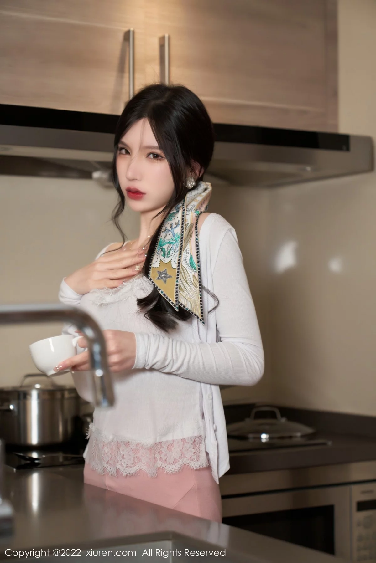 [[XiuRen秀人网]秀人网]No.4517_女神周于希Sally情节拍摄白色收身上衣配粉色裙子完美诱惑写真98P