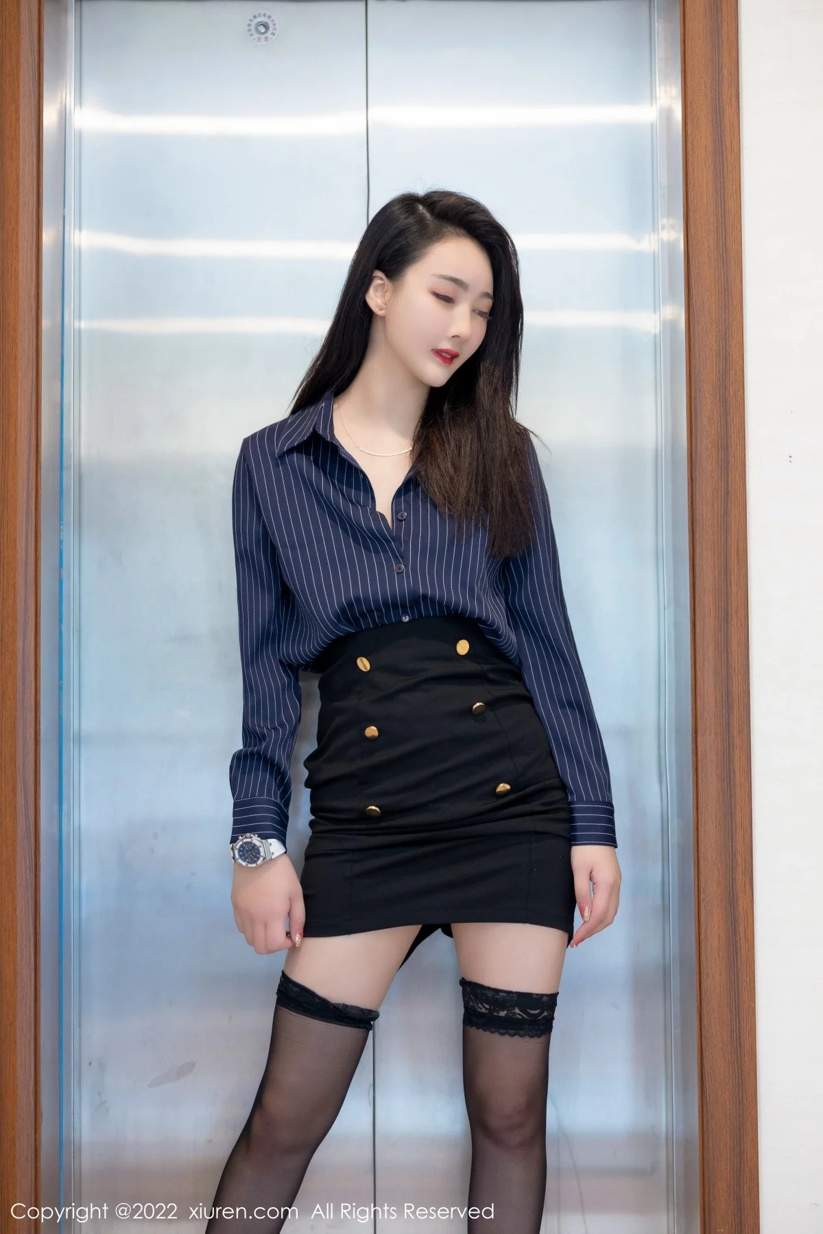 [[XiuRen秀人网]秀人网]No.4513_模特Summer宝宝电梯间主题脱衬衫露蕾丝内衣蕾丝袜魅惑写真66P