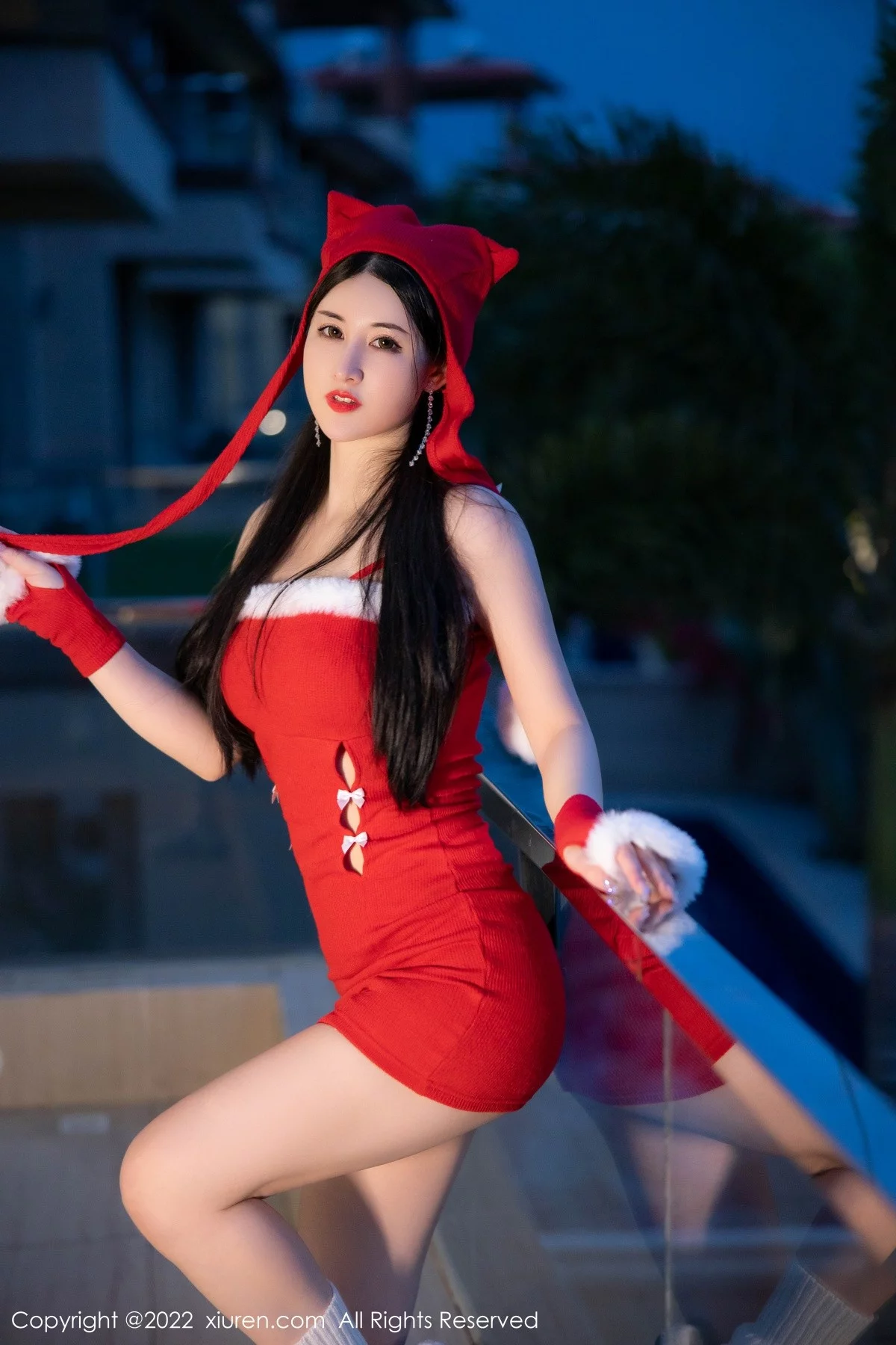 [[XiuRen秀人网]秀人网]No.4565_模特诗诗kiki新年气氛拍摄私房性感红色内衣秀完美身材诱惑写真69P