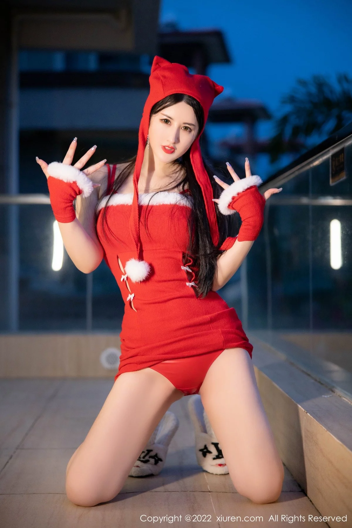 [[XiuRen秀人网]秀人网]No.4565_模特诗诗kiki新年气氛拍摄私房性感红色内衣秀完美身材诱惑写真69P