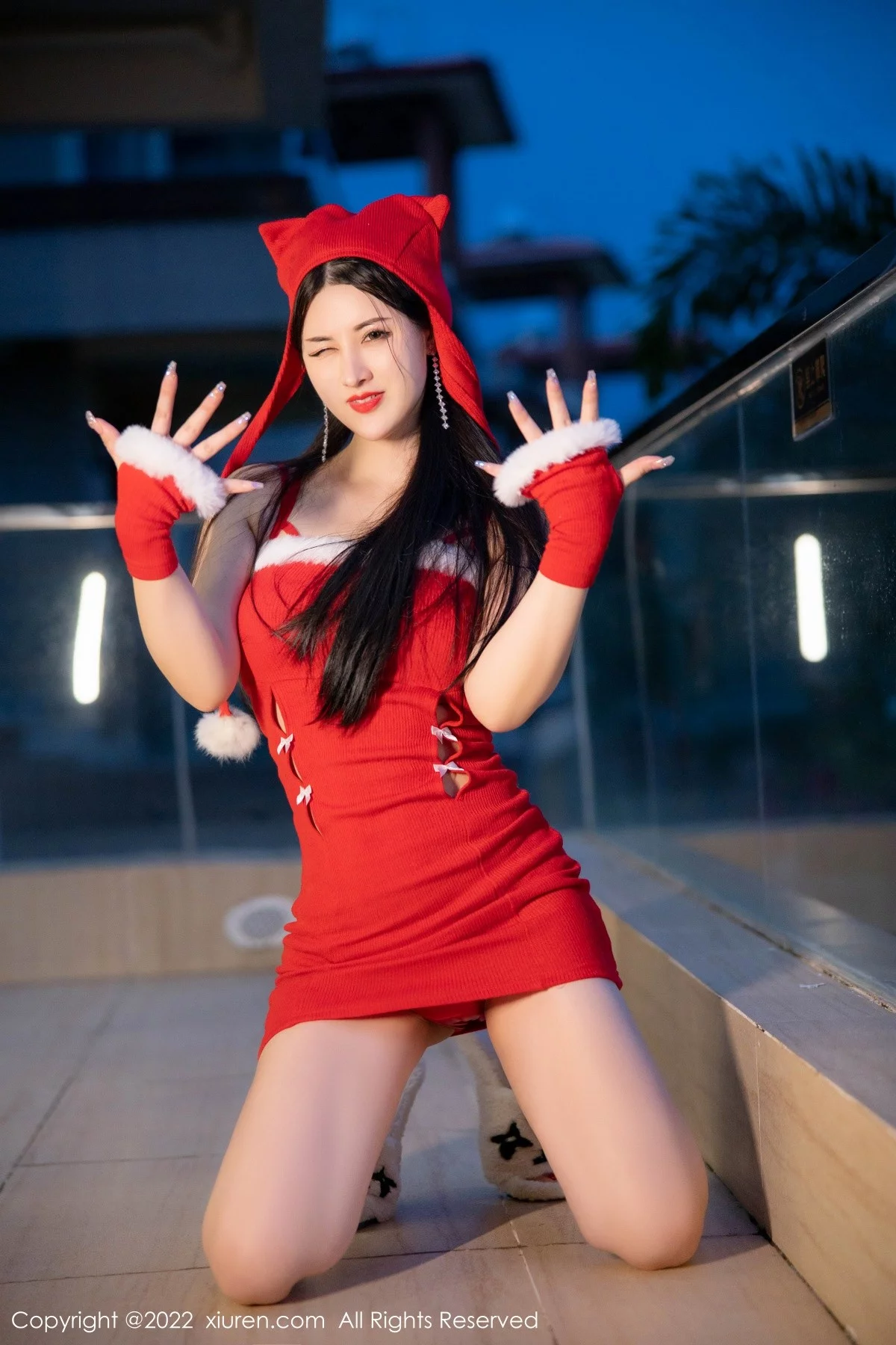 [[XiuRen秀人网]秀人网]No.4565_模特诗诗kiki新年气氛拍摄私房性感红色内衣秀完美身材诱惑写真69P