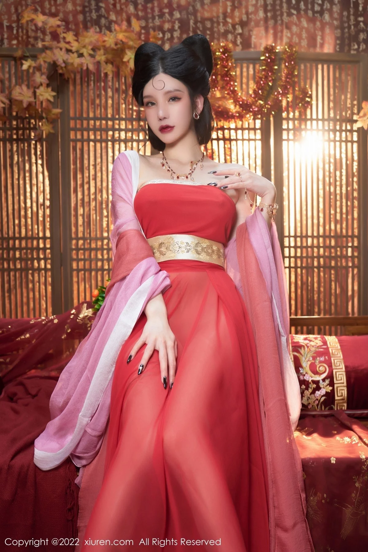 [[XiuRen秀人网]秀人网]No.4575_女神周于希Sally三亚旅拍妲己角色扮演古装服饰性感迷人写真74P