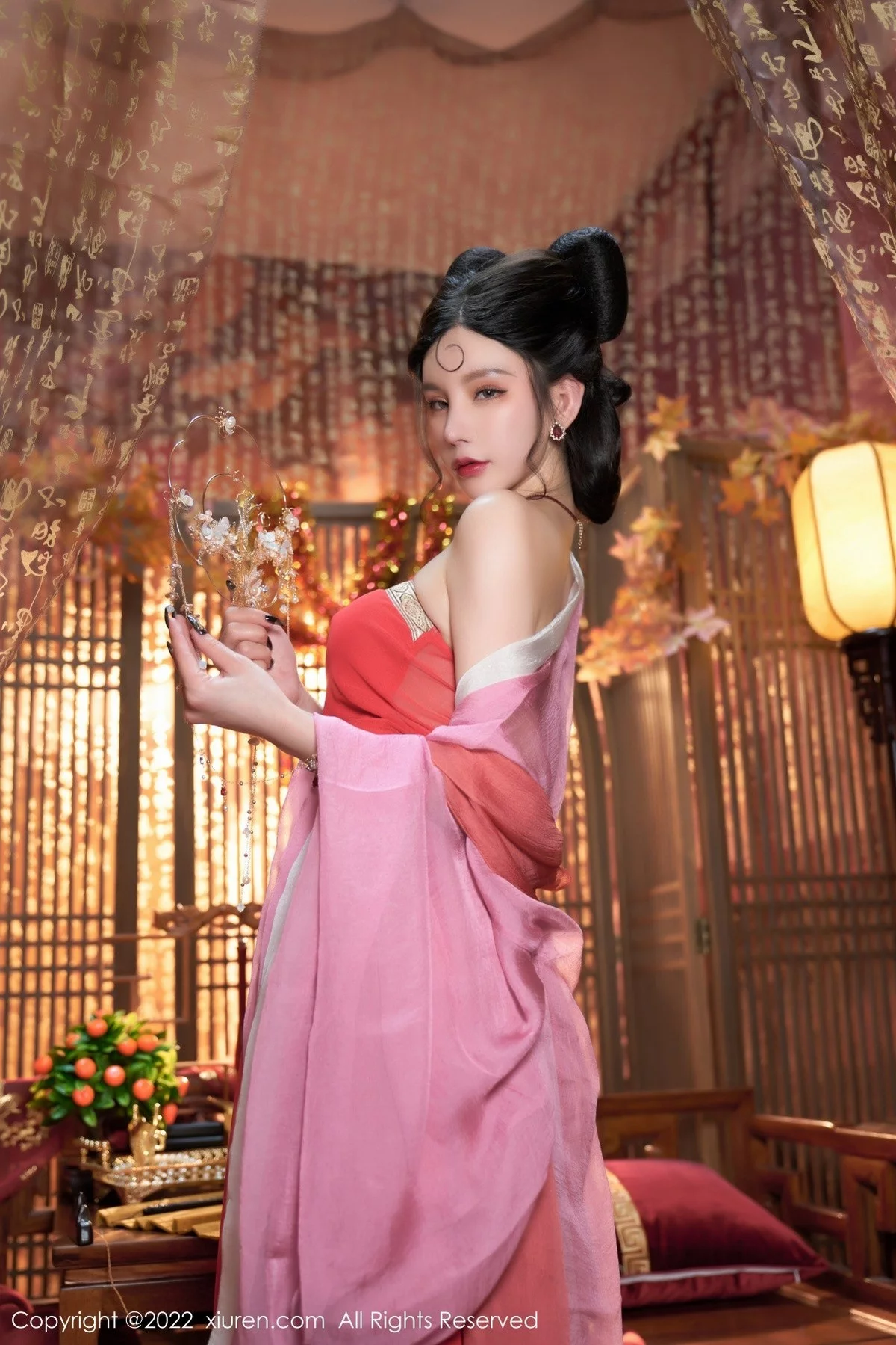 [[XiuRen秀人网]秀人网]No.4575_女神周于希Sally三亚旅拍妲己角色扮演古装服饰性感迷人写真74P