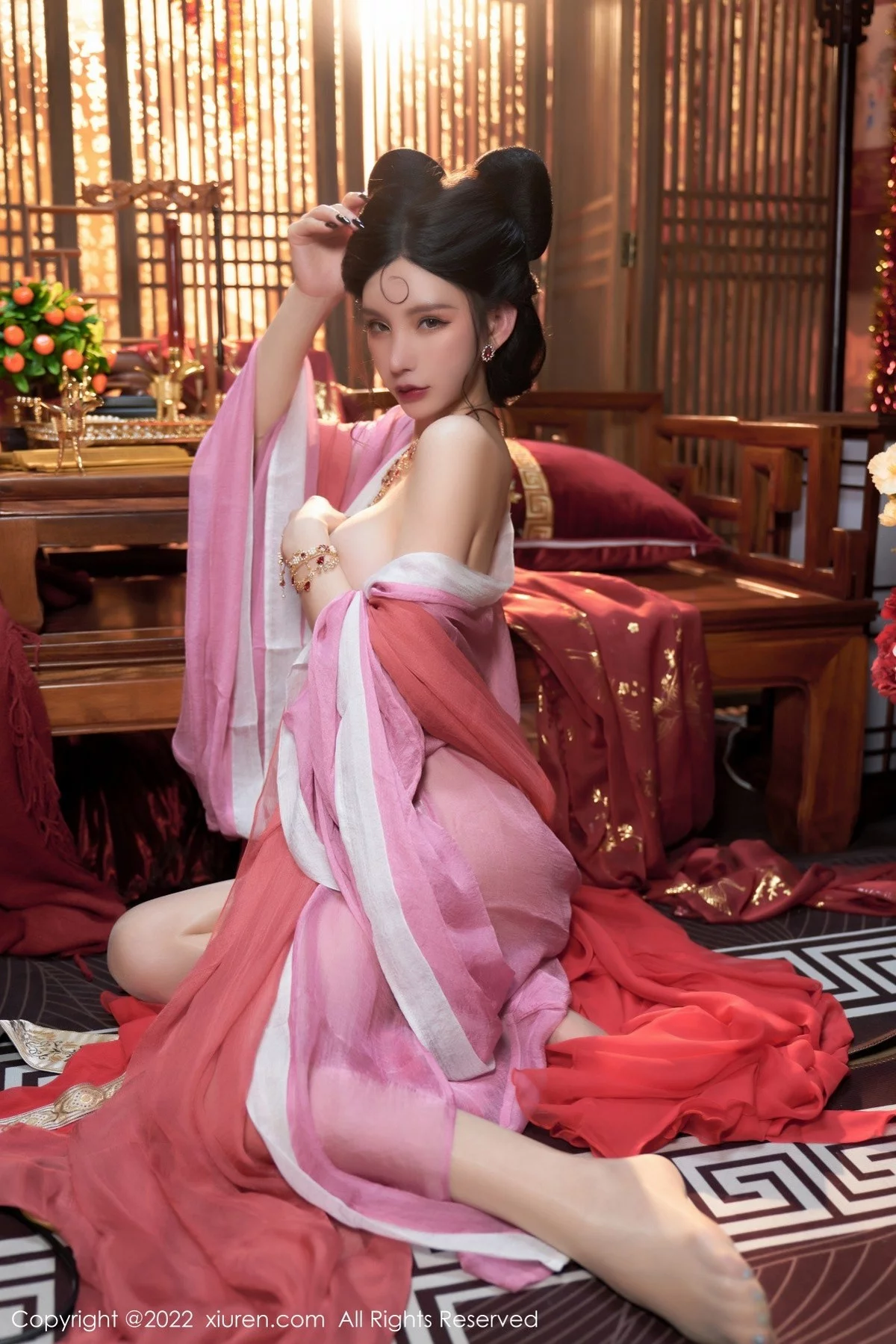 [[XiuRen秀人网]秀人网]No.4575_女神周于希Sally三亚旅拍妲己角色扮演古装服饰性感迷人写真74P