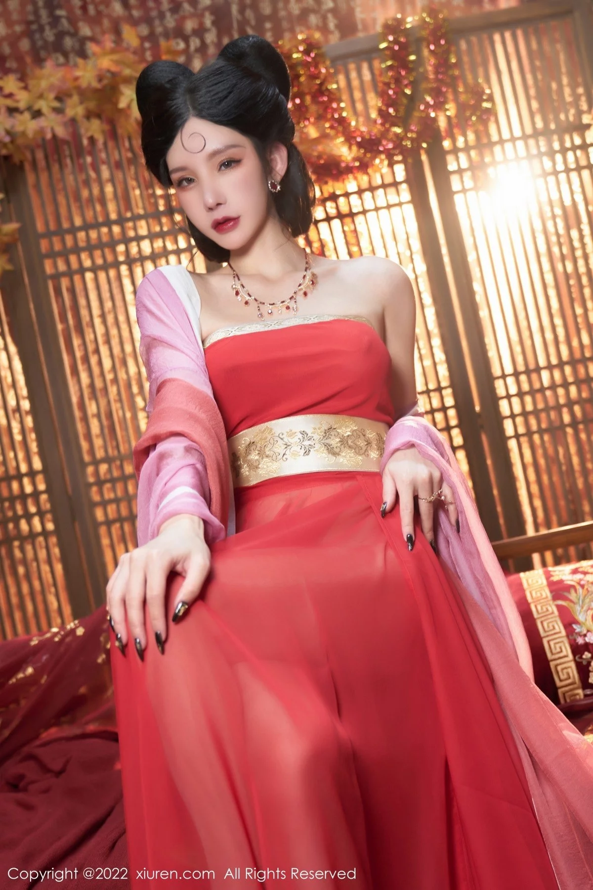 [[XiuRen秀人网]秀人网]No.4575_女神周于希Sally三亚旅拍妲己角色扮演古装服饰性感迷人写真74P