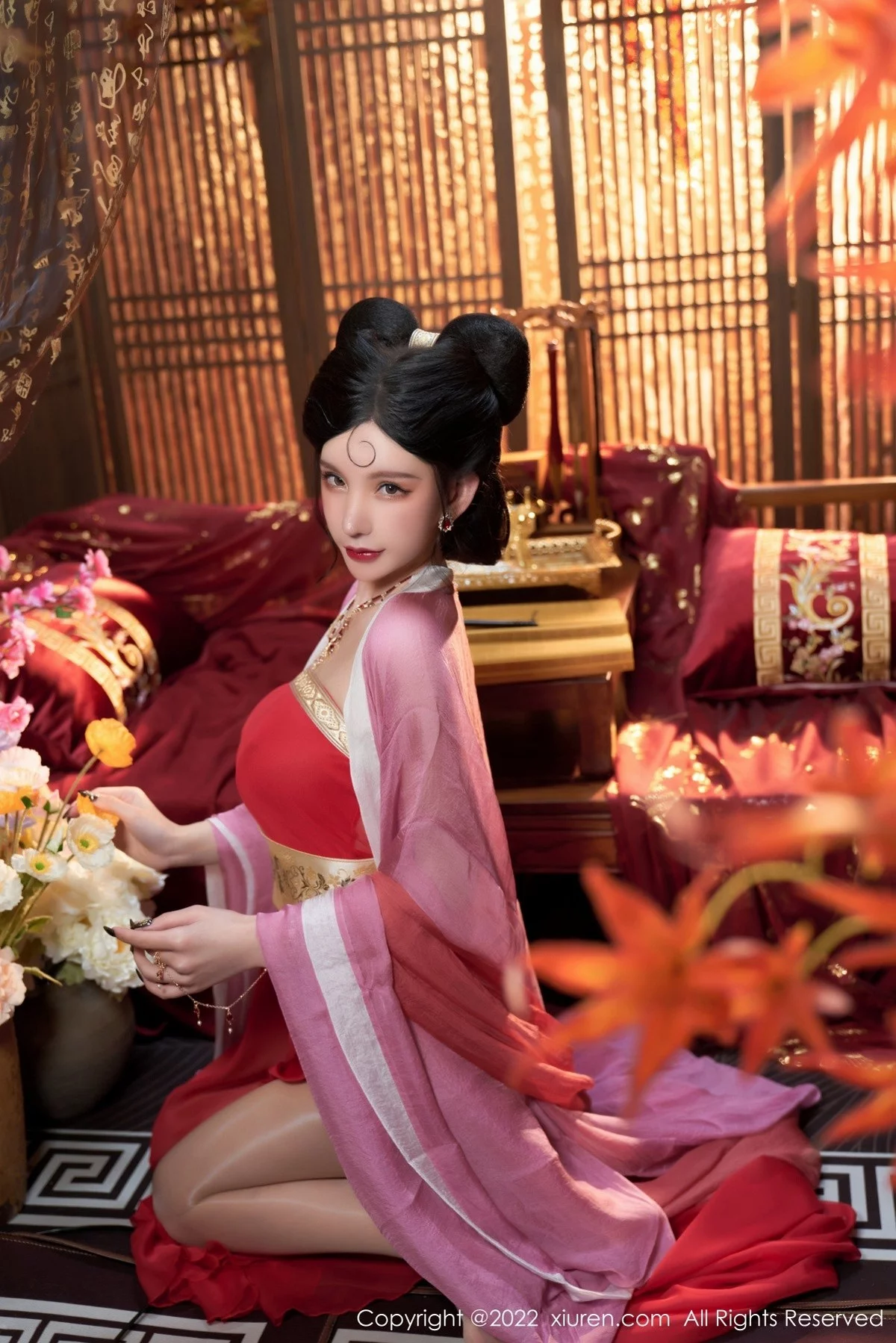 [[XiuRen秀人网]秀人网]No.4575_女神周于希Sally三亚旅拍妲己角色扮演古装服饰性感迷人写真74P