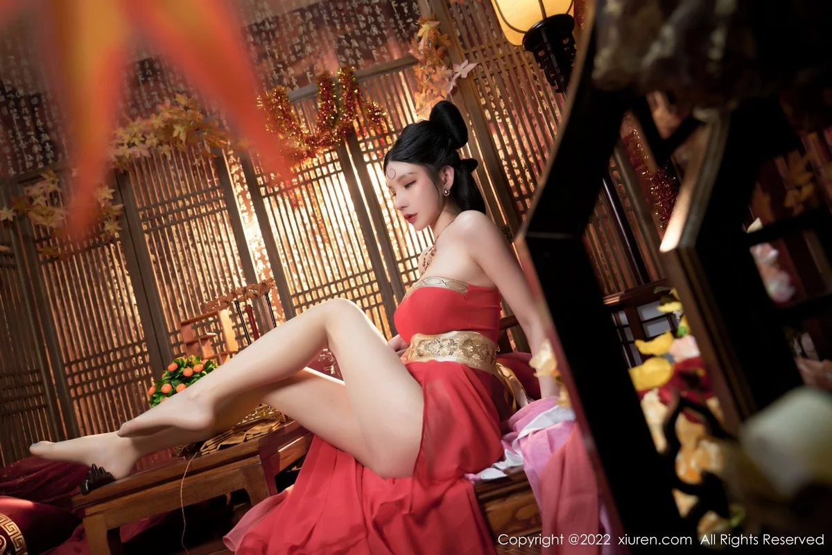 [[XiuRen秀人网]秀人网]No.4575_女神周于希Sally三亚旅拍妲己角色扮演古装服饰性感迷人写真74P