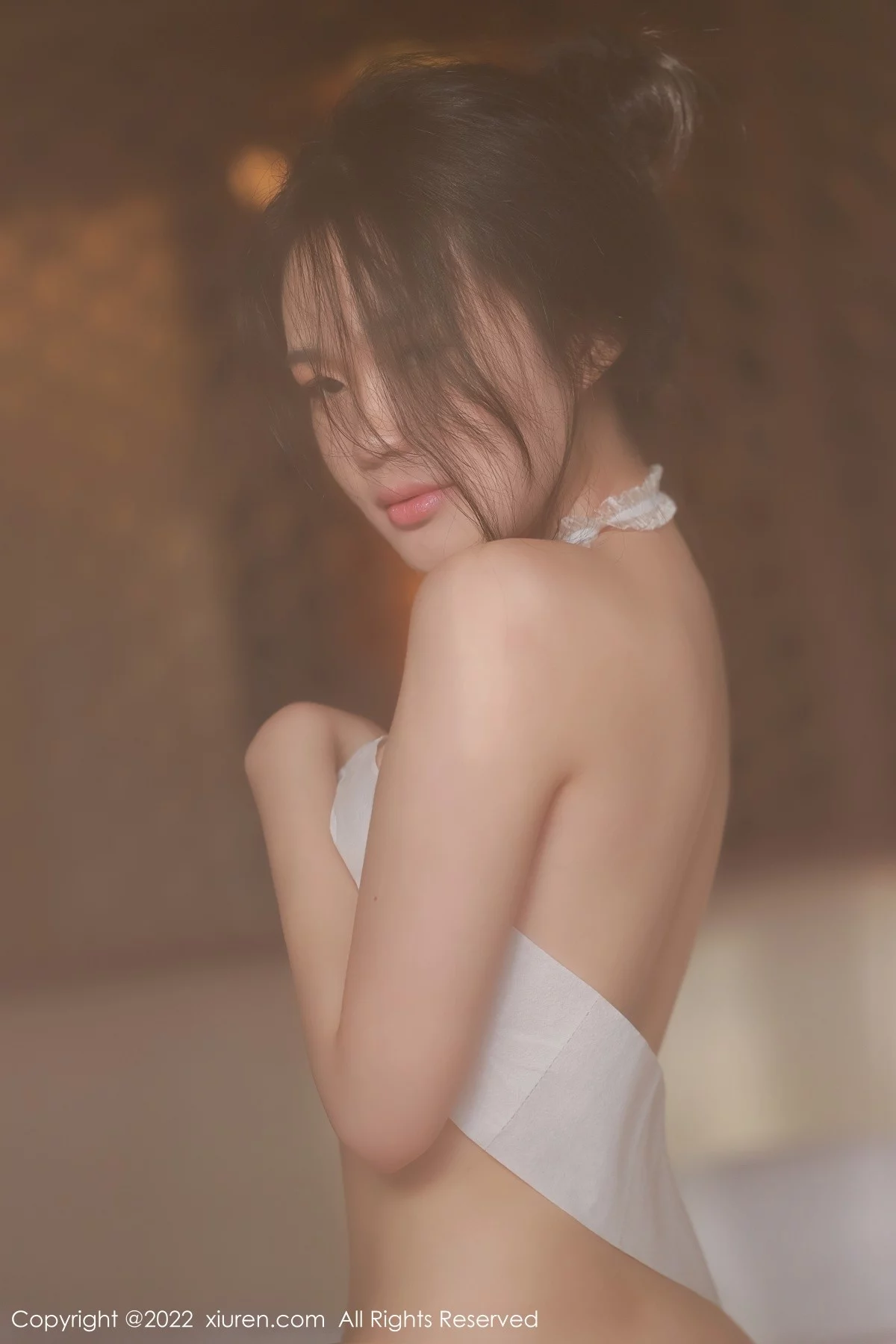 [[XiuRen秀人网]秀人网]No.4483_模特Niki可雅海南岛旅拍轻透上衣配超薄肉丝秀火辣身材诱惑写真88P