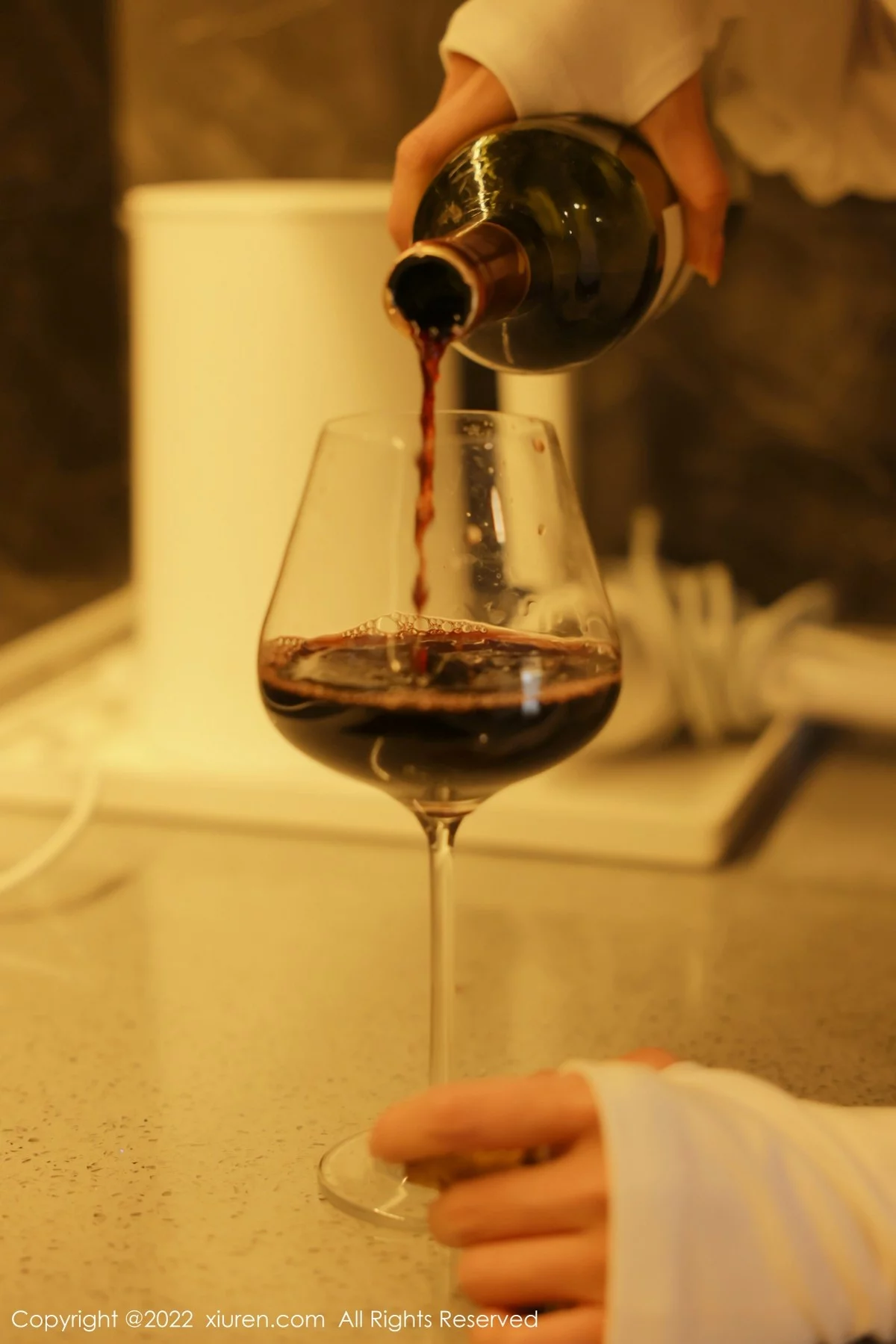 [[XiuRen秀人网]秀人网]No.4494_新人tina_甜仔私房白色薄透连衣裙配吊带袜秀凹凸身材诱惑写真59P