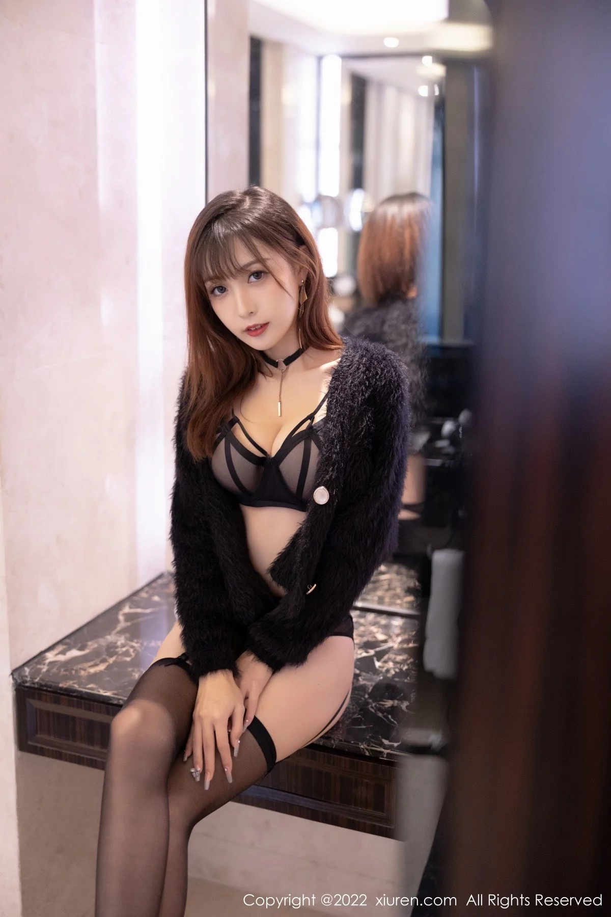 [[XiuRen秀人网]秀人网]No.4632_模特林星阑私房性感深色轻透内衣配黑丝袜秀苗条身材诱惑写真78P