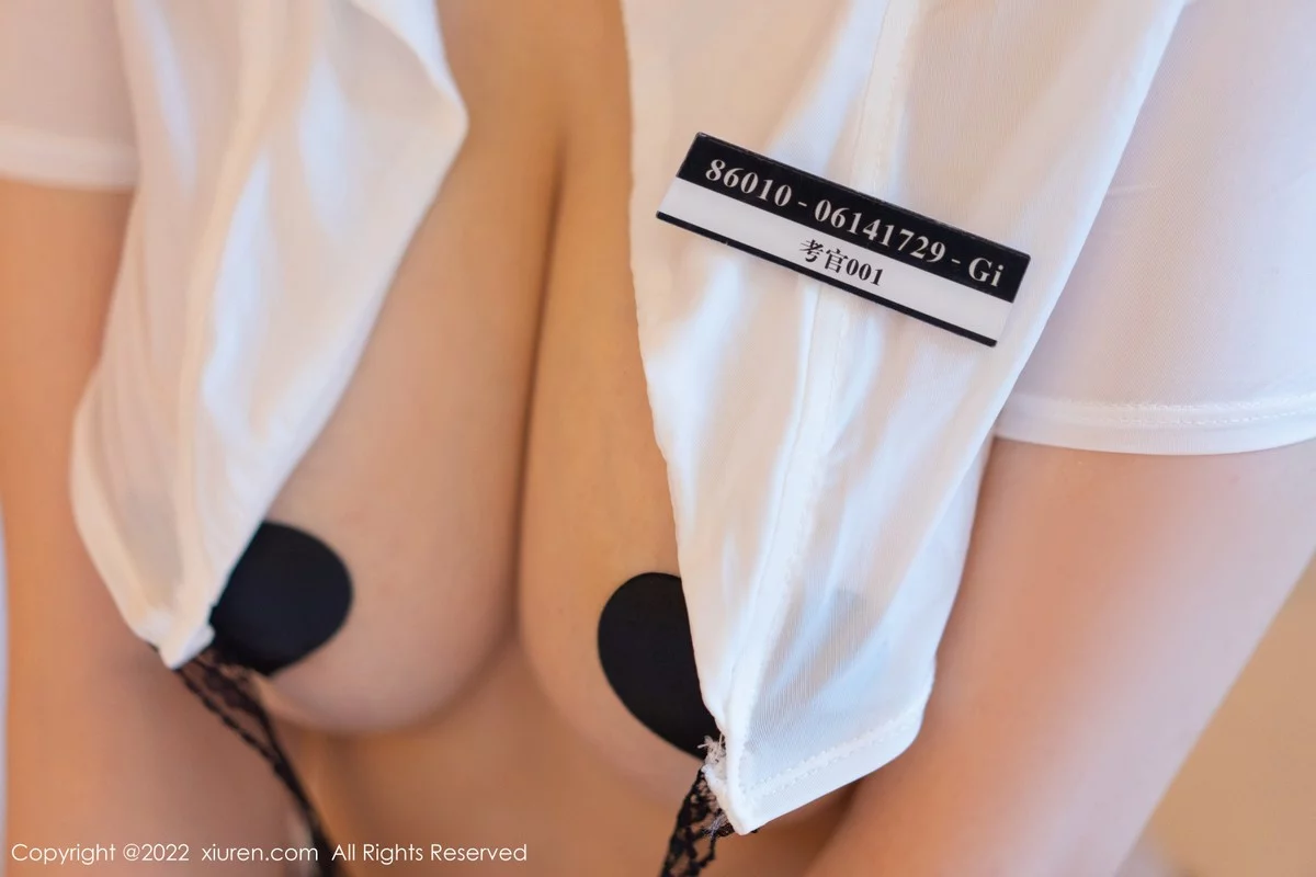 [[XiuRen秀人网]秀人网]No.4640_女神王雨纯三亚旅拍性感白T透视秀豪乳黑桃遮点极致诱惑写真60P